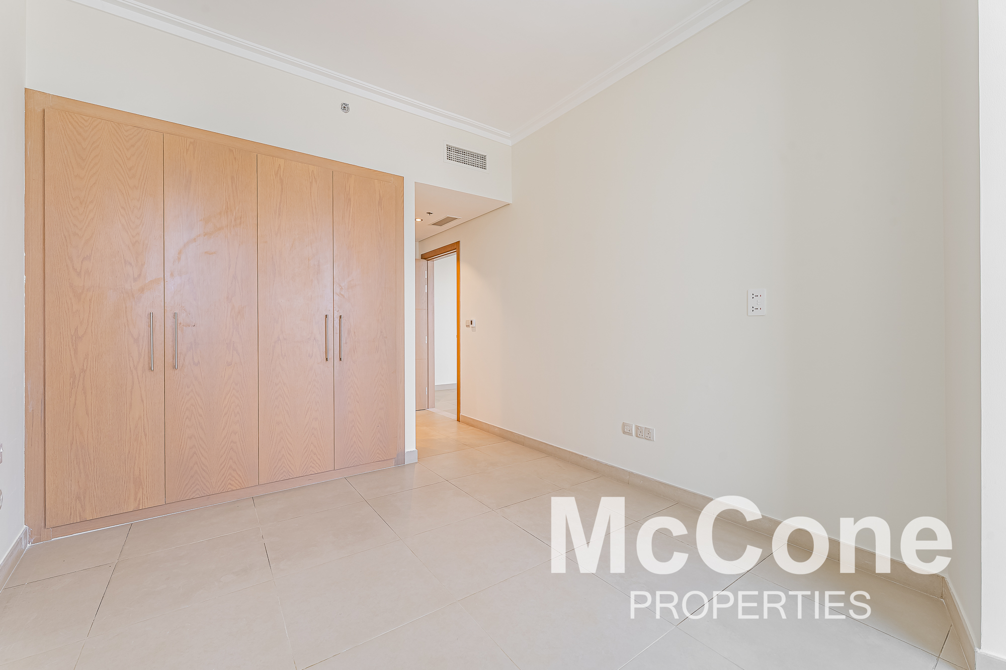 3 Bedroom Apartment for Rent in Burj Vista Tower 1, Downtown Dubai — photo 8 of 24