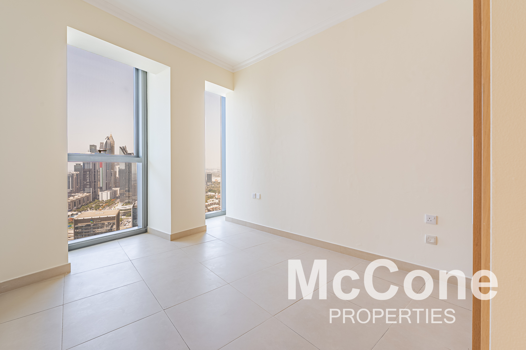 3 Bedroom Apartment for Rent in Burj Vista Tower 1, Downtown Dubai — photograph 11 of 24