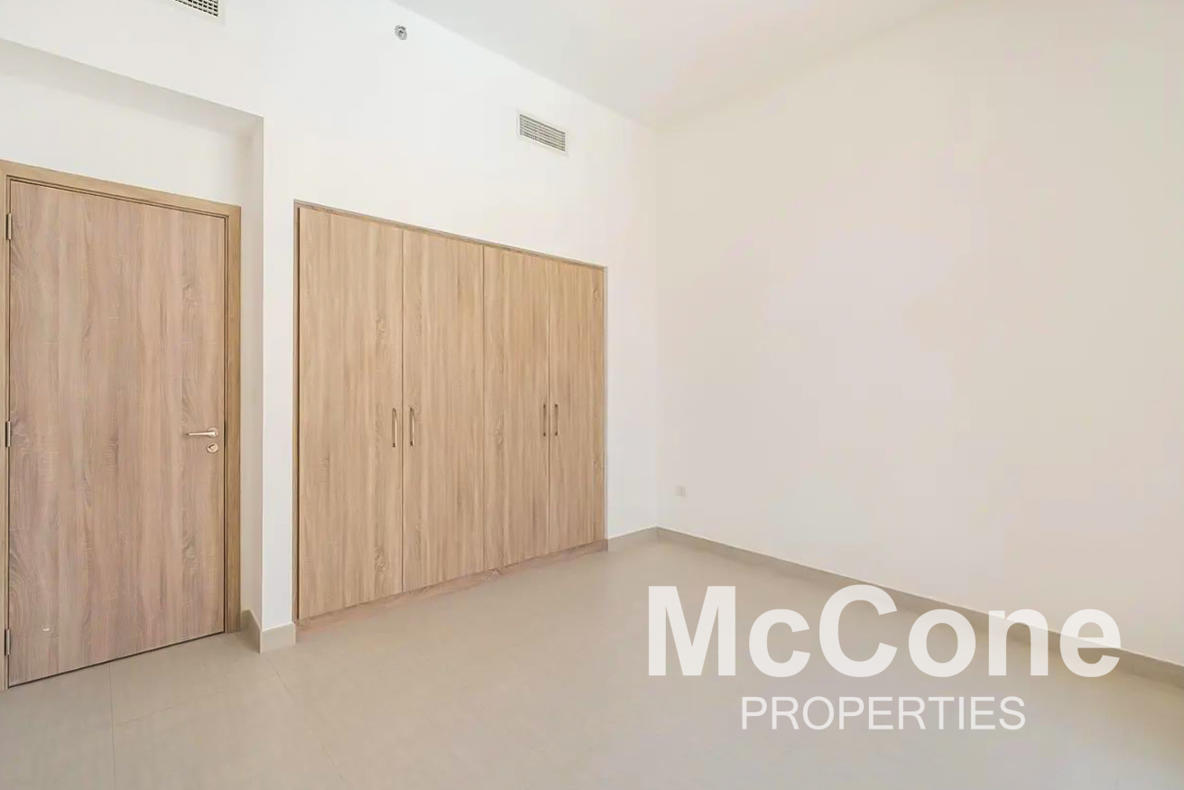 1 Bedroom Apartment for Rent in Parkside, Town Square — photo 5 of 10