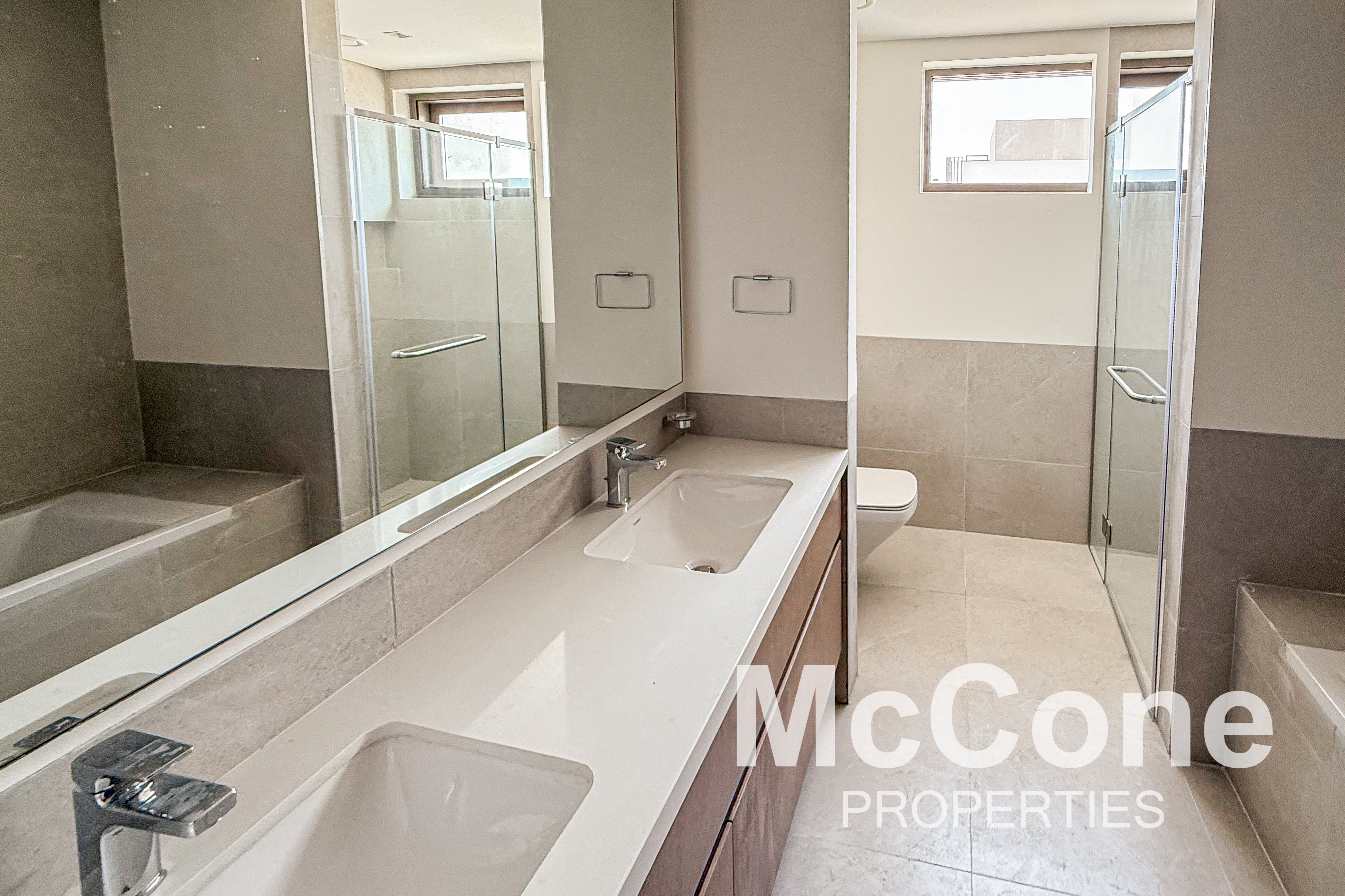 4 Bedroom Villa for Rent in Tilal Al Furjan, Al Furjan — photograph 16 of 18