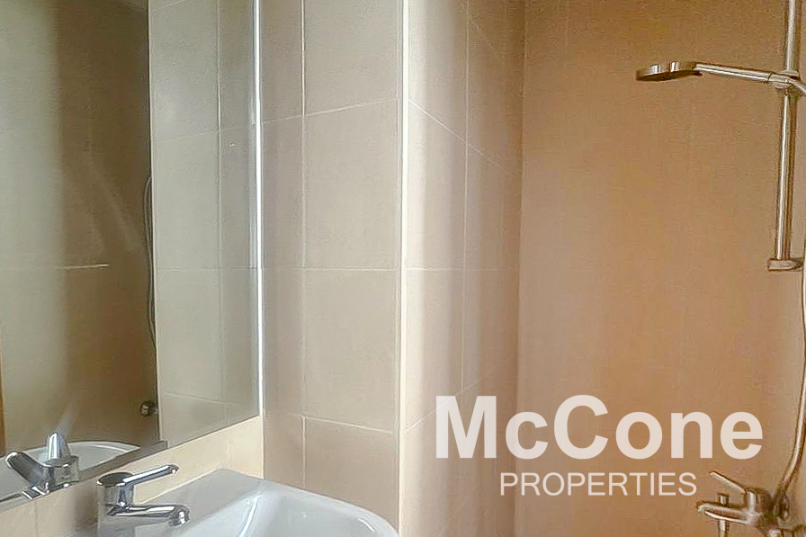3 Bedroom Apartment for Rent in Bellevue Tower 1, Downtown Dubai — photograph 24 of 27