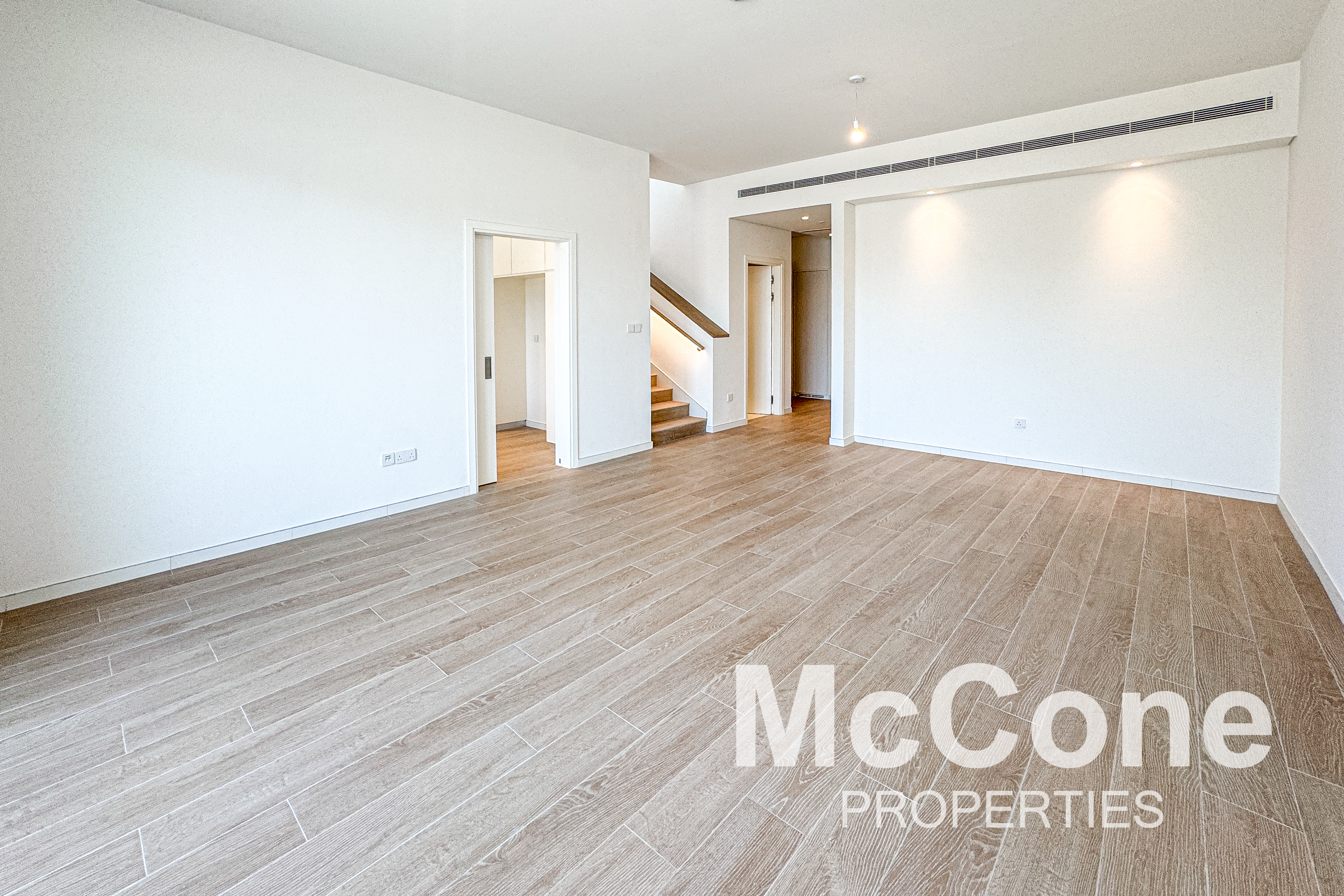 3 Bedroom Townhouse for Rent in Jebel Ali Village Townhouses, Jebel Ali — photo 2 of 19