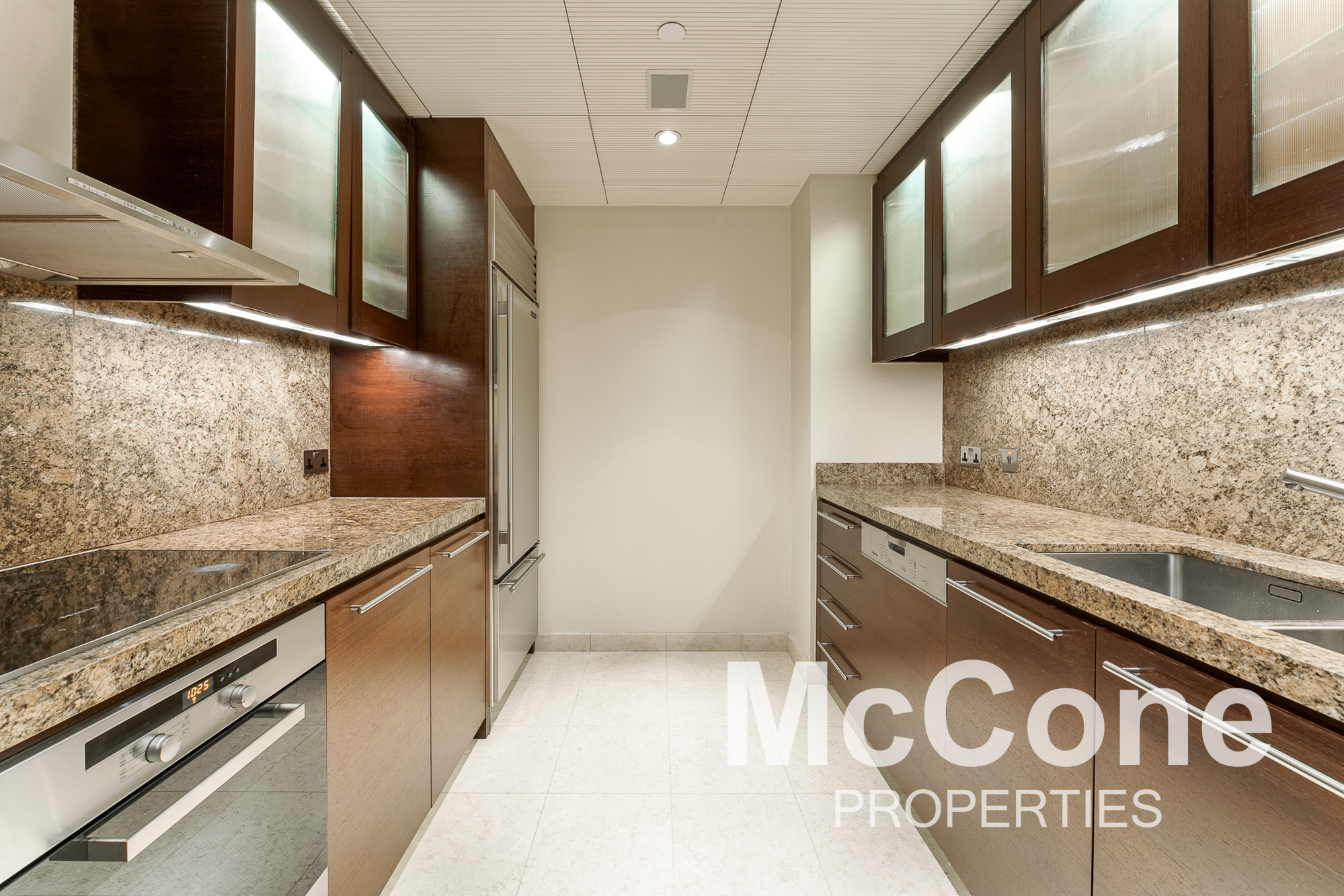 2 Bedroom Apartment for Rent in Burj Khalifa, Downtown Dubai — photo 5 of 16