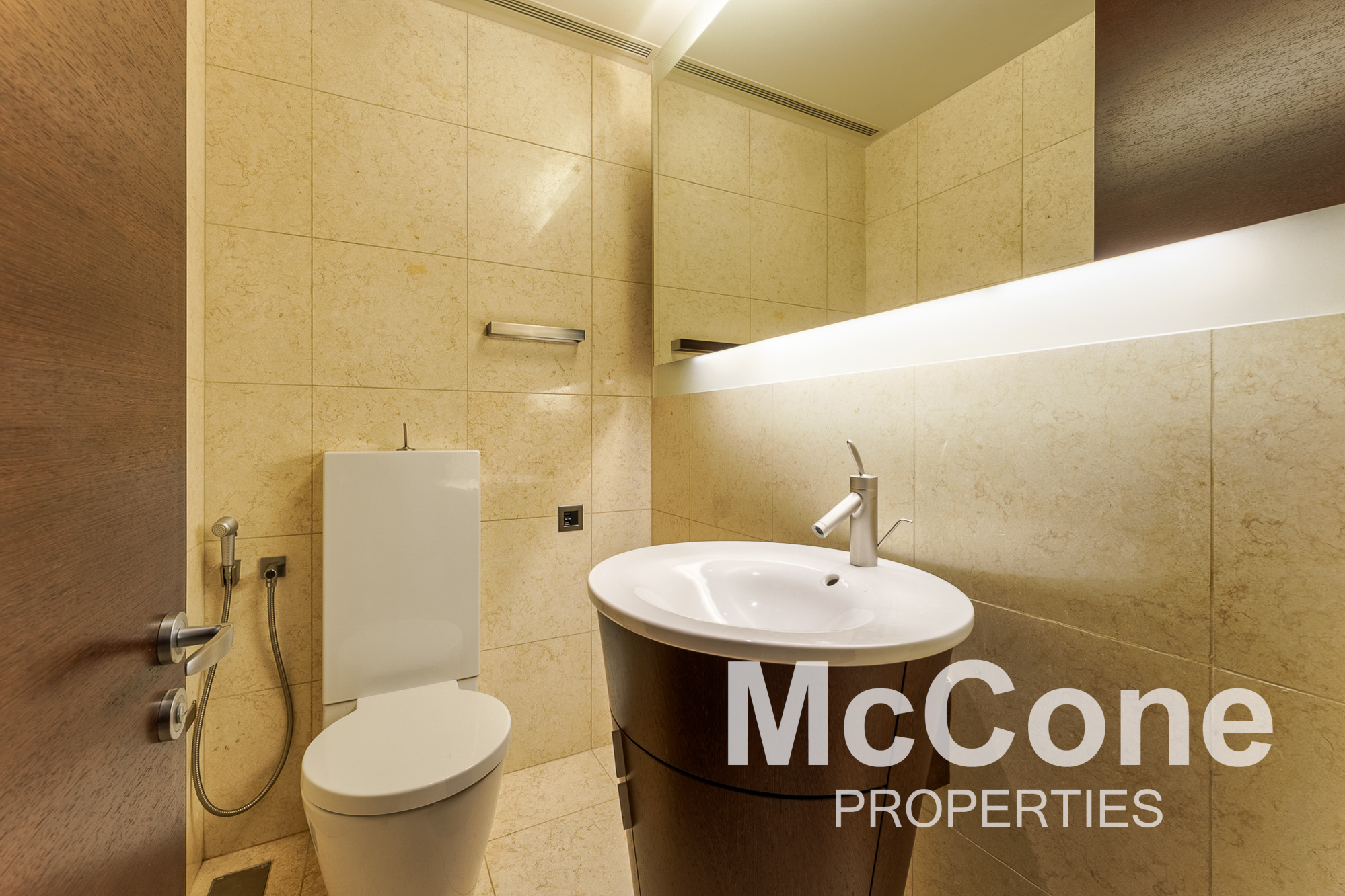 2 Bedroom Apartment for Rent in Burj Khalifa, Downtown Dubai — photograph 12 of 16