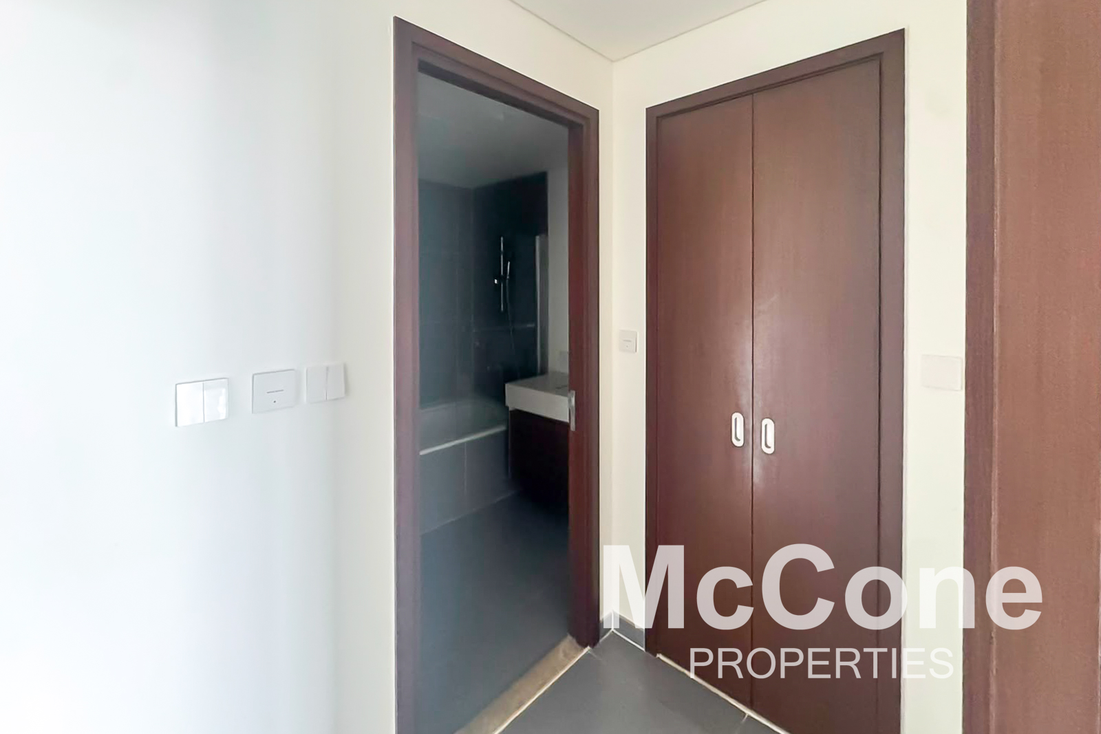 1 Bedroom Apartment for Rent in Creek Edge Tower 1, Dubai Creek Harbour (The Lagoons) — photo 8 of 10