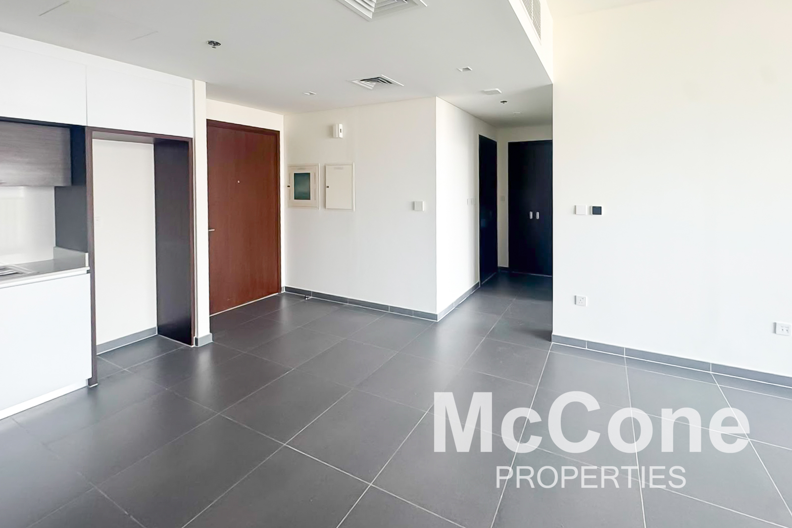 1 Bedroom Apartment for Rent in Creek Edge Tower 1, Dubai Creek Harbour (The Lagoons) — photo 3 of 10