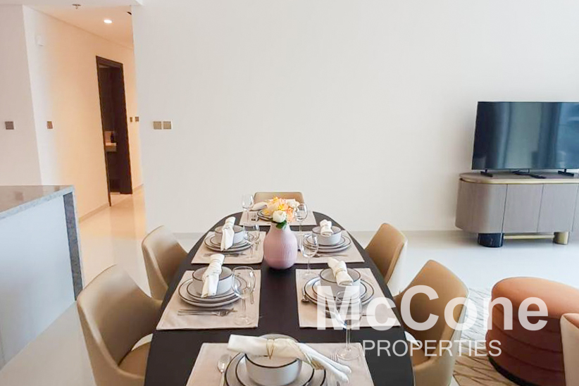 2 Bedroom Apartment for Rent in Grand Bleu Tower 1, Dubai Harbour — photo 4 of 22