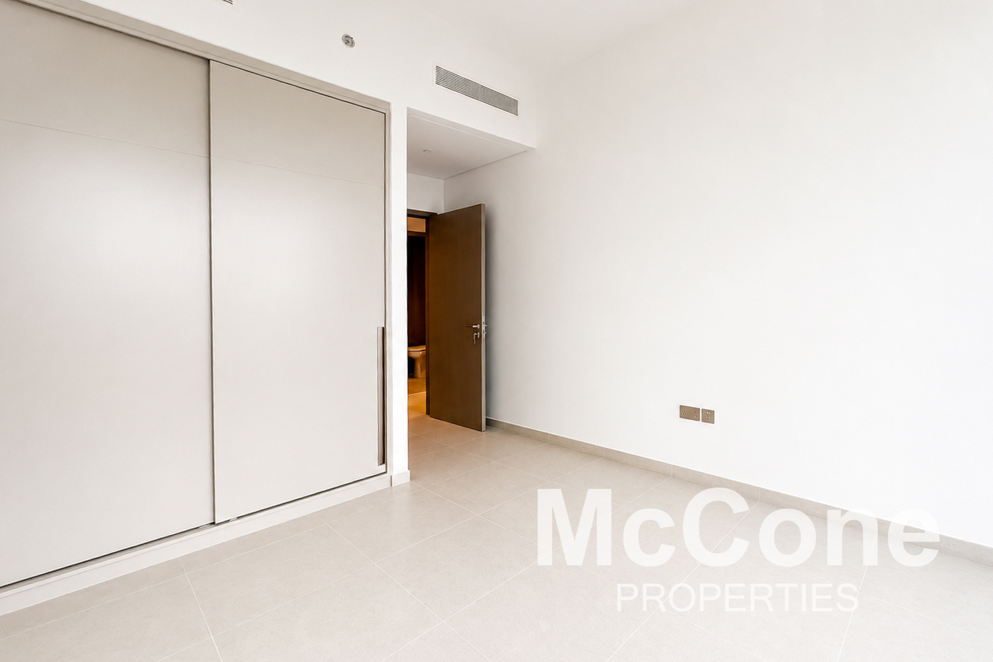 3 Bedroom Apartment for Rent in Grande, Downtown Dubai — photograph 12 of 15
