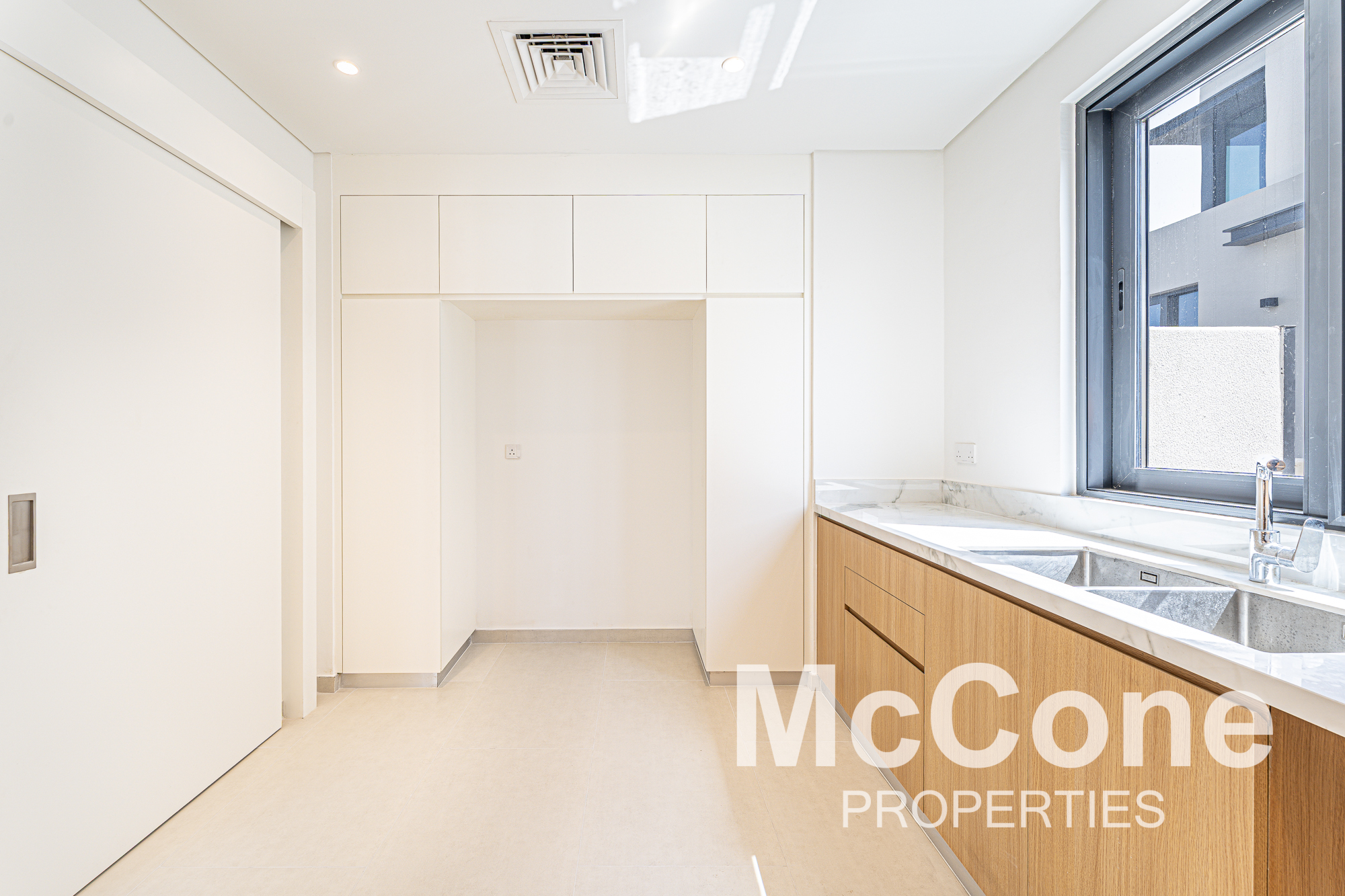 4 Bedroom Townhouse for Rent in Jebel Ali Village Townhouses, Jebel Ali — photo 5 of 30