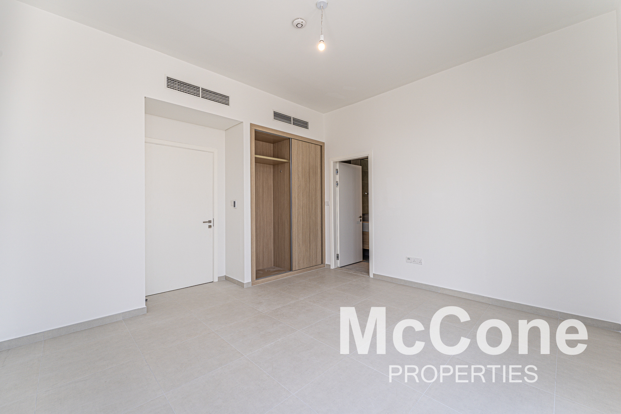 4 Bedroom Townhouse for Rent in Jebel Ali Village Townhouses, Jebel Ali — photo 9 of 30