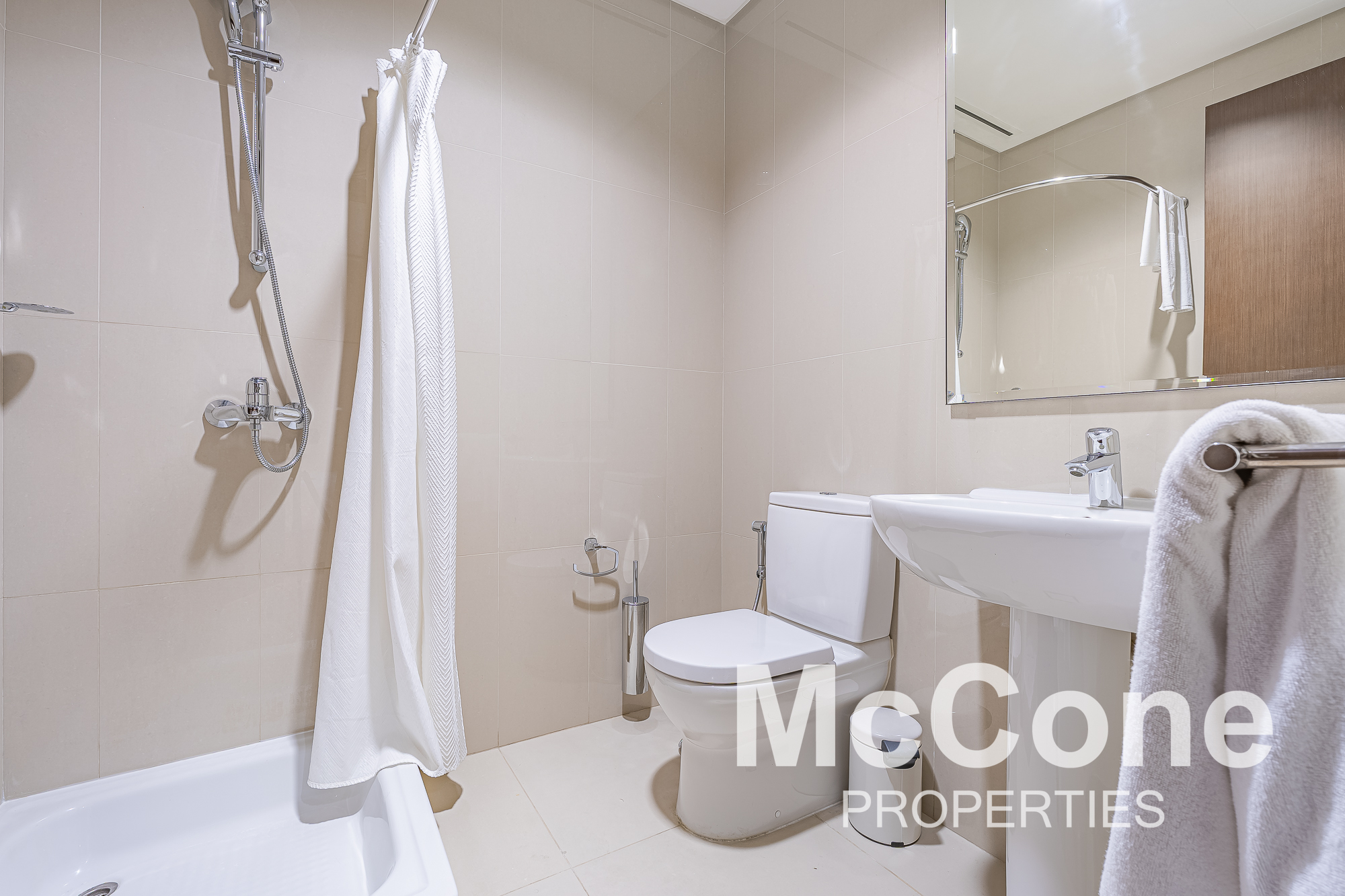 3 Bedroom Apartment for Rent in The Address Residence Fountain Views 1, Downtown Dubai — photograph 15 of 23