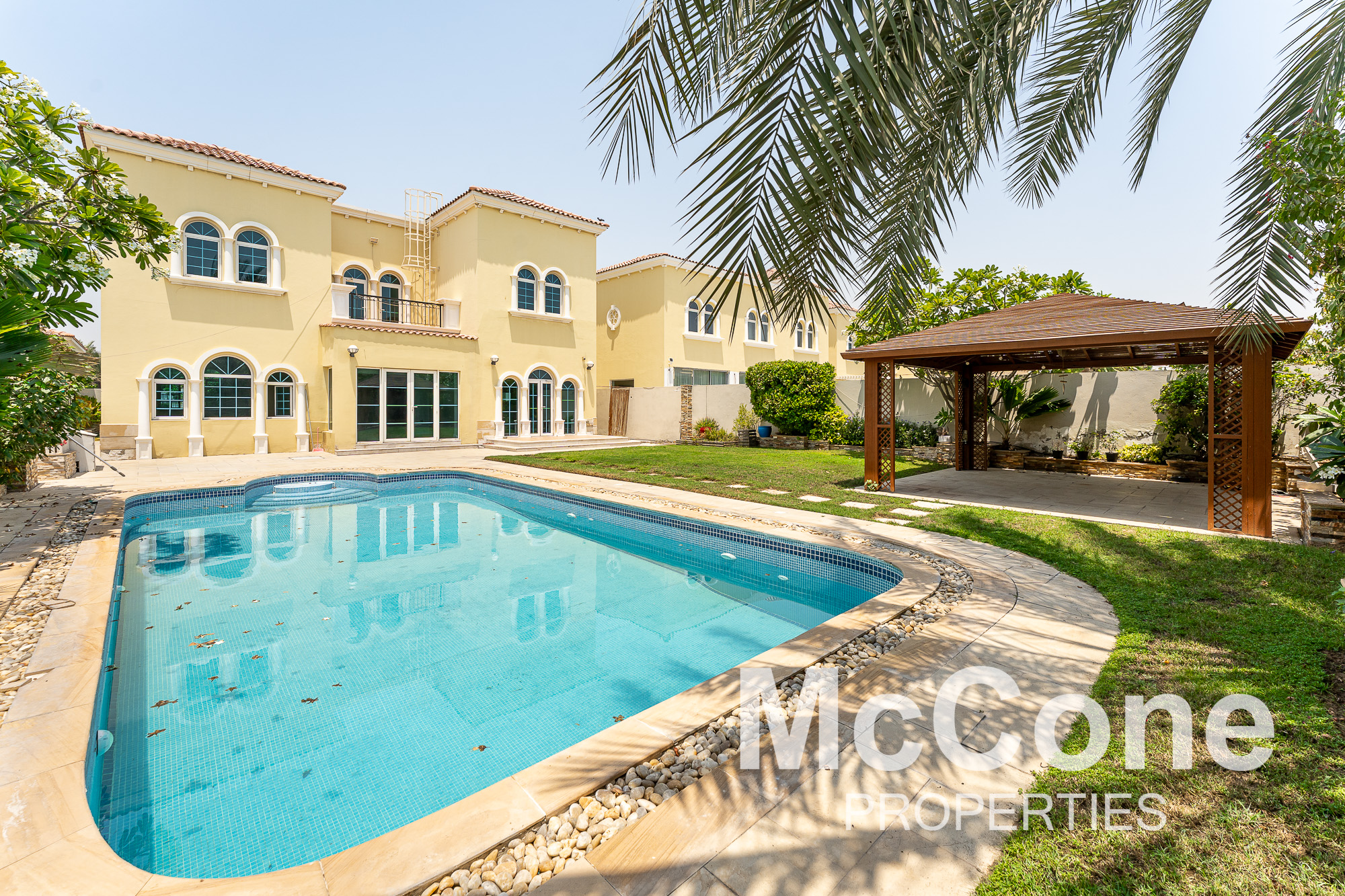 3 Bedroom Villa for Rent in District 5, Jumeirah Park