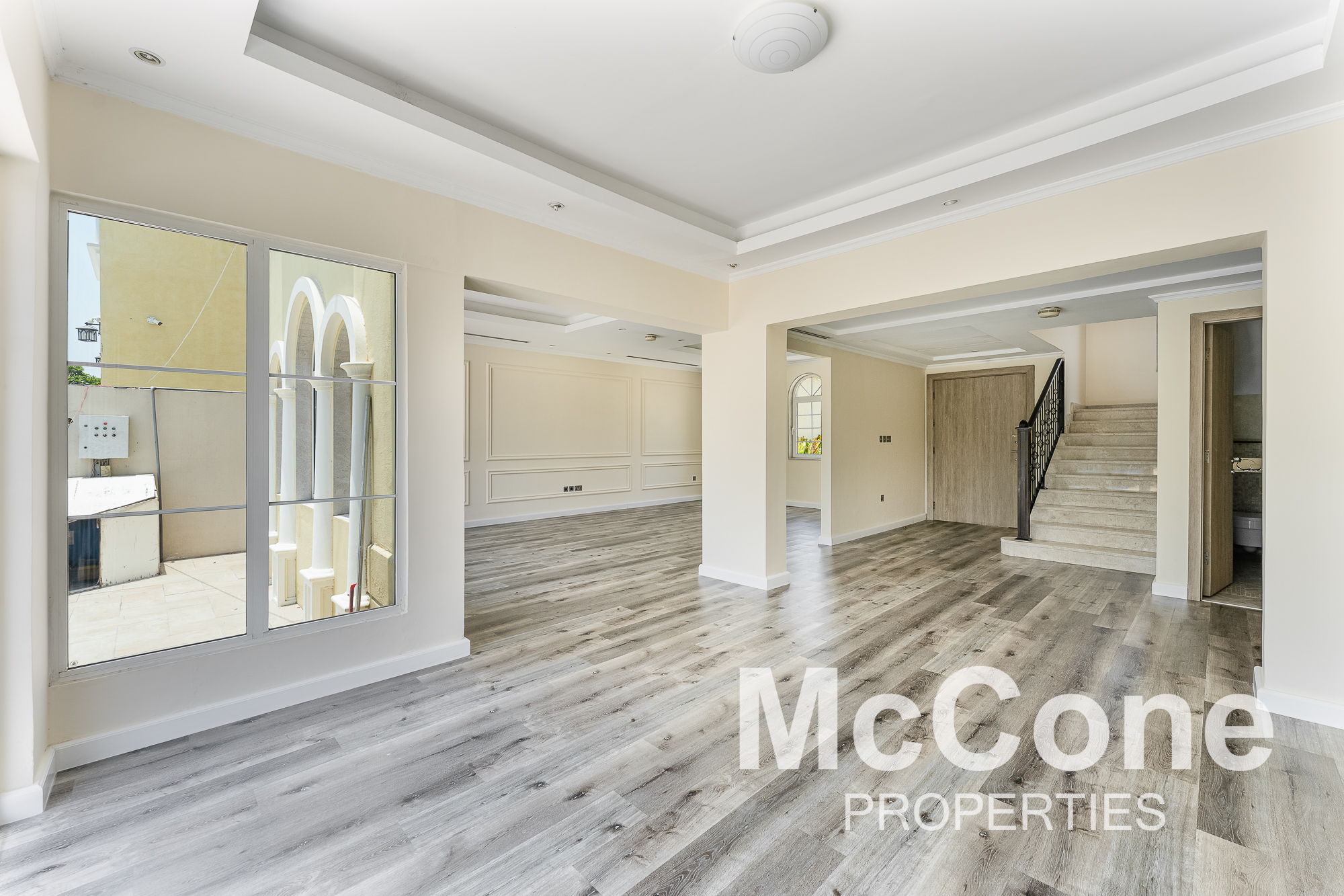 3 Bedroom Villa for Rent in District 5, Jumeirah Park — photo 4 of 30