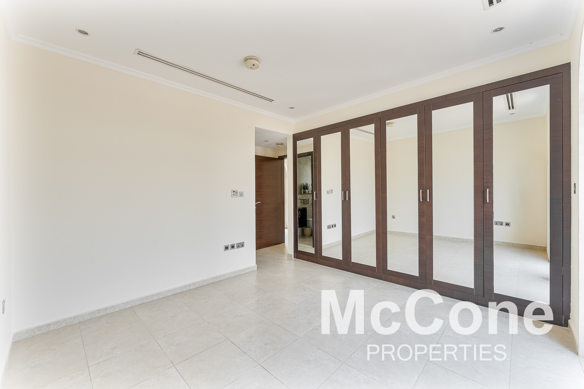 3 Bedroom Villa for Rent in District 5, Jumeirah Park — photograph 16 of 30