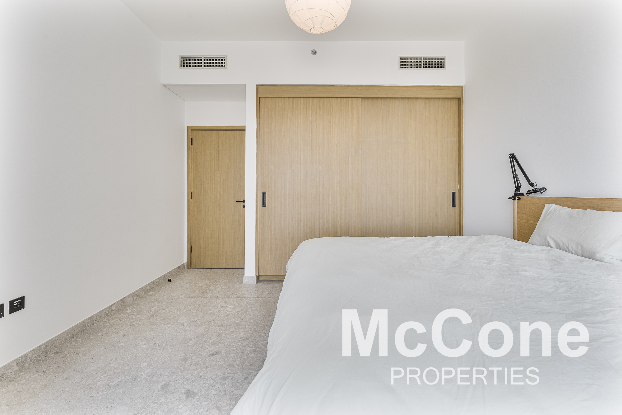 1 Bedroom Apartment for Rent in Golf Suites, Dubai Hills Estate — photo 8 of 11