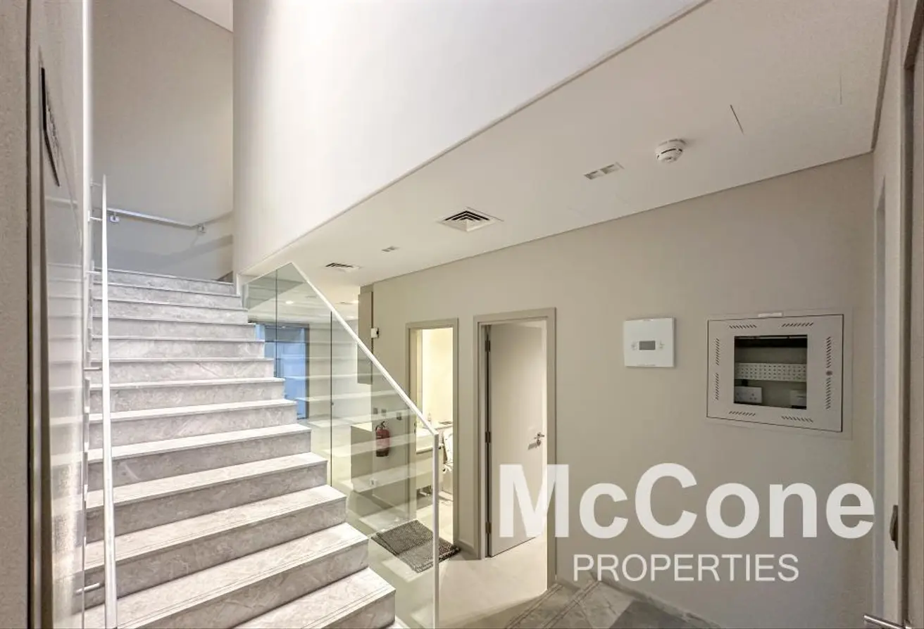 2 Bedroom Townhouse for Rent in MAG Eye, Mohammed Bin Rashid City — photo 5 of 13