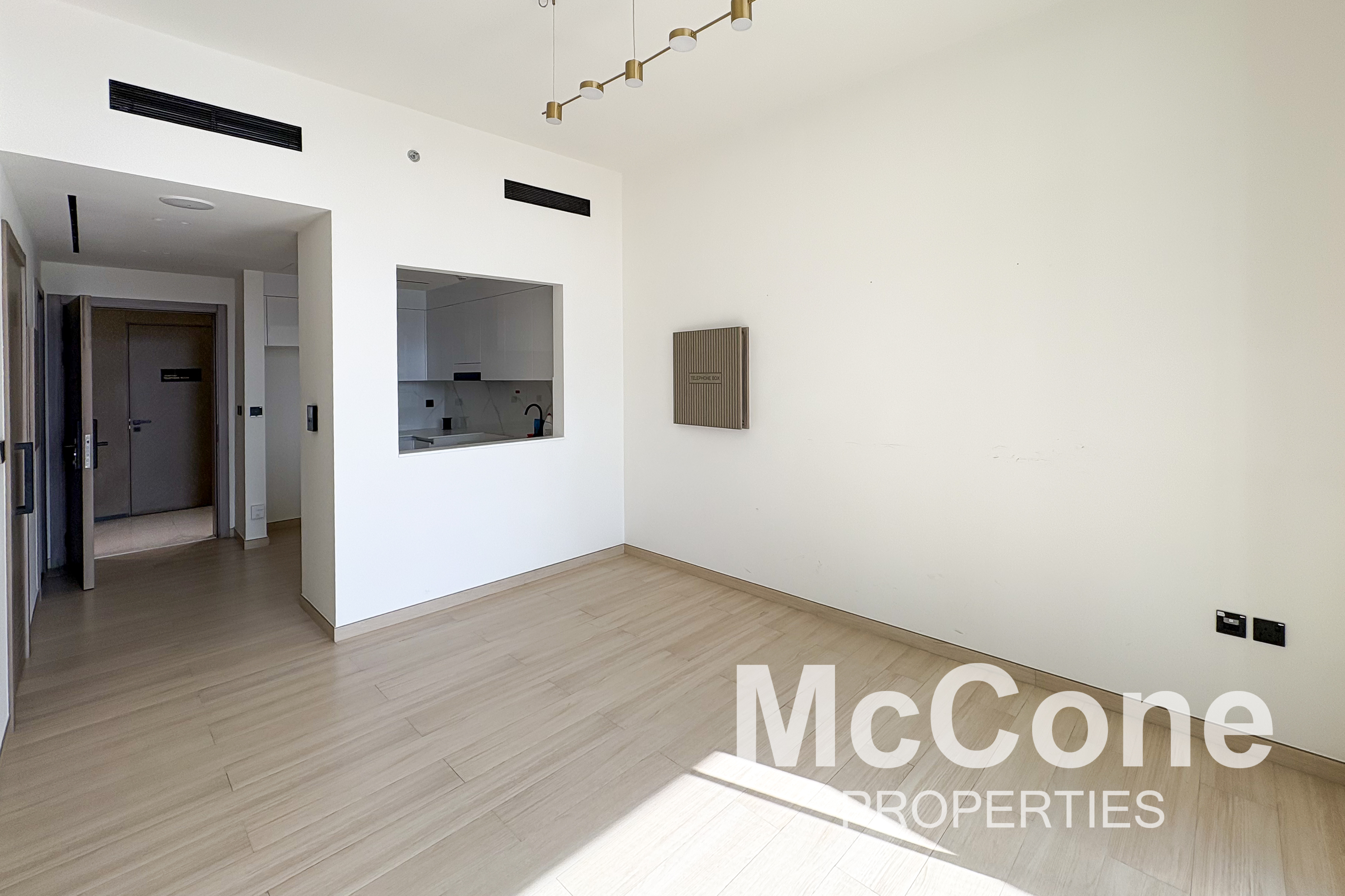1 Bedroom Apartment for Rent in Binghatti LUNA, Jumeirah Village Circle — photo 2 of 15