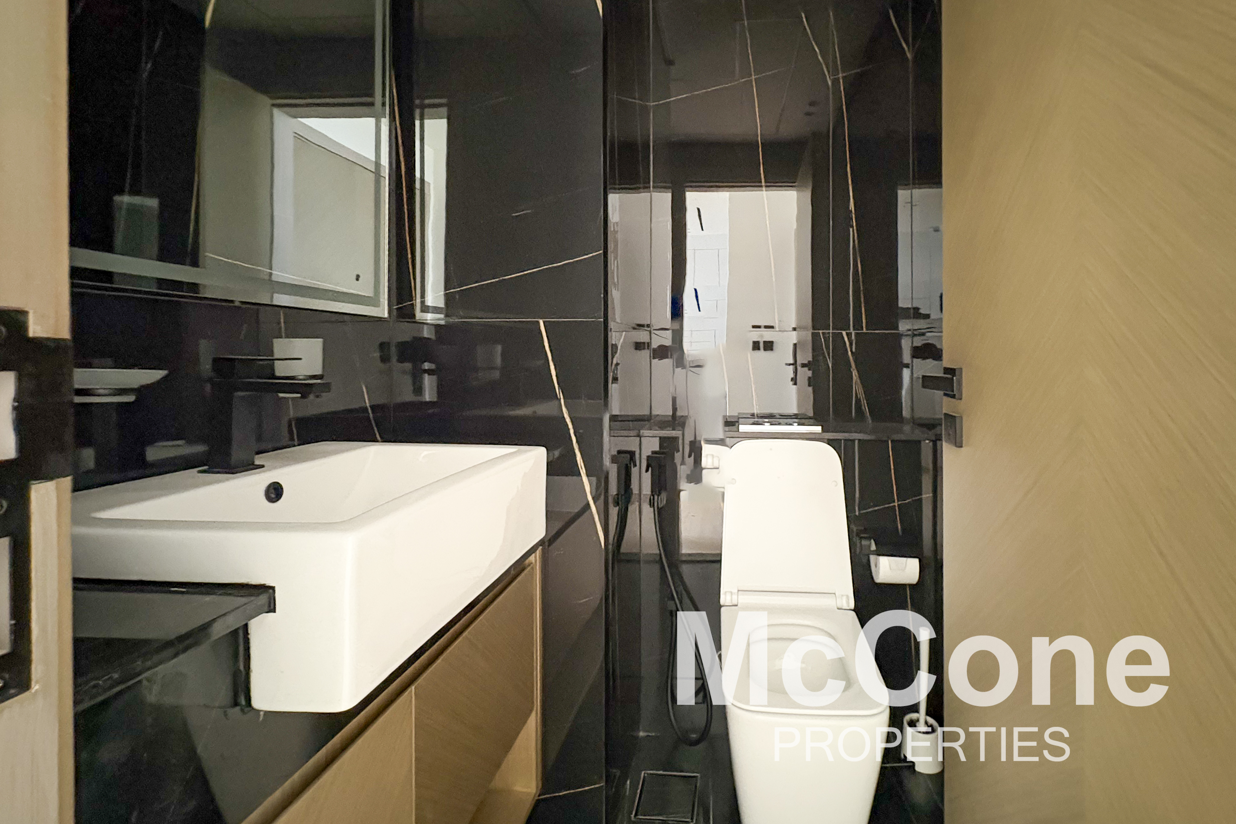1 Bedroom Apartment for Rent in Binghatti LUNA, Jumeirah Village Circle — photo 9 of 15