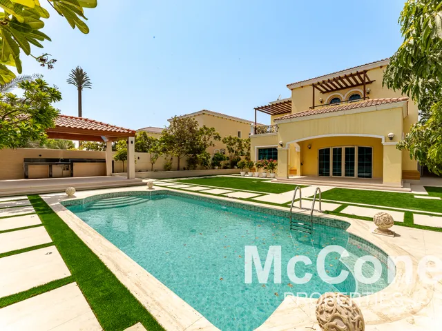 4 Bedroom Villa for Rent in District 3, Jumeirah Park