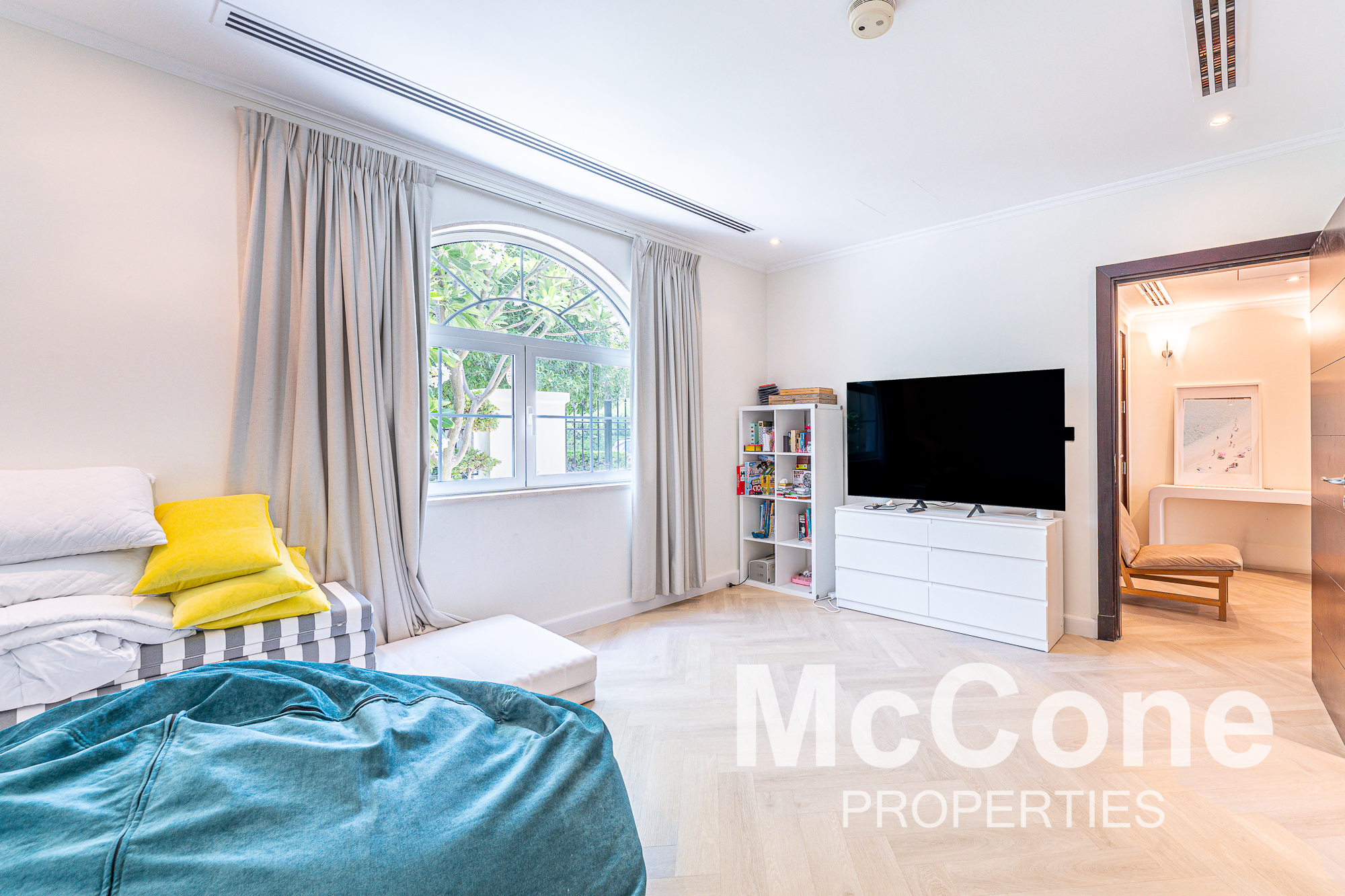 4 Bedroom Villa for Rent in District 3, Jumeirah Park — photograph 16 of 21