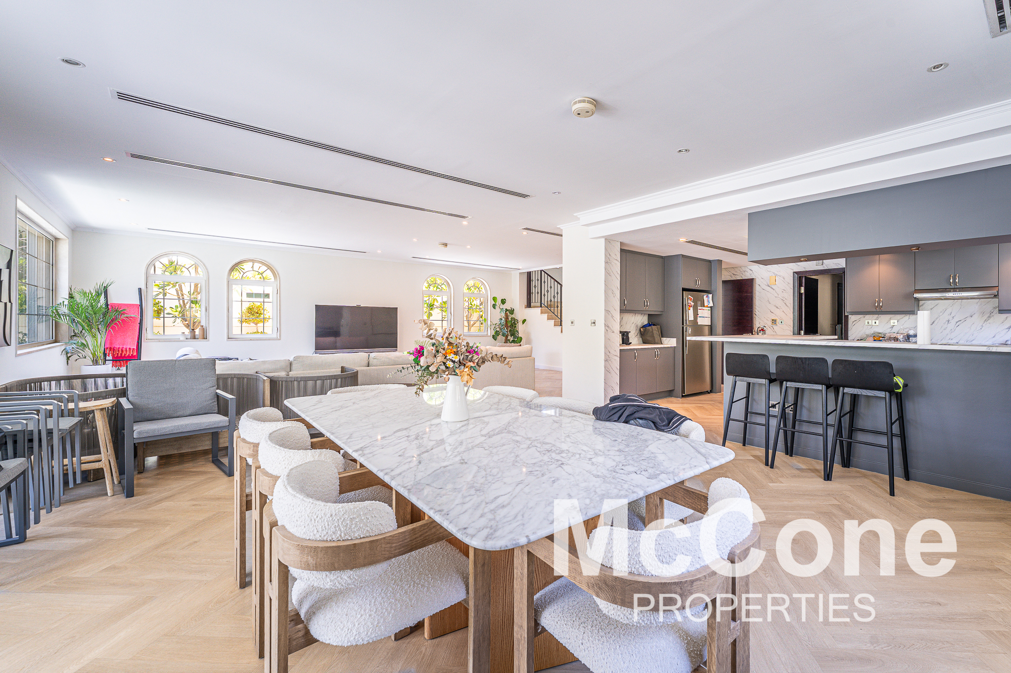 4 Bedroom Villa for Rent in District 3, Jumeirah Park — photo 8 of 21