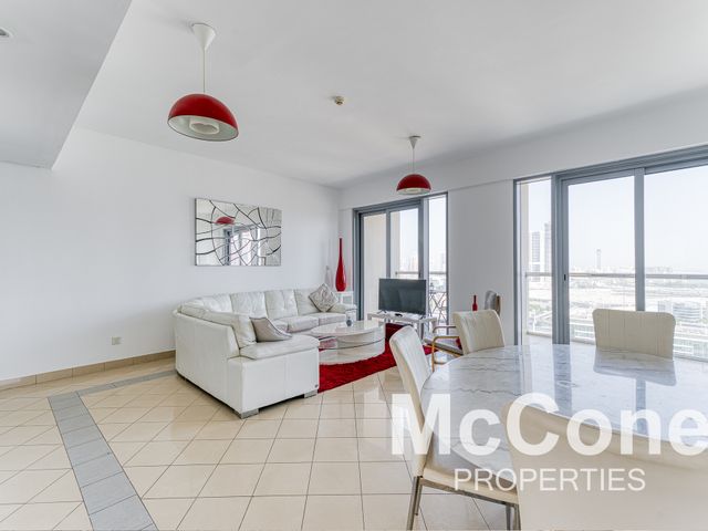 2 Bedroom Apartment for Rent in Golf Tower 1, The Views