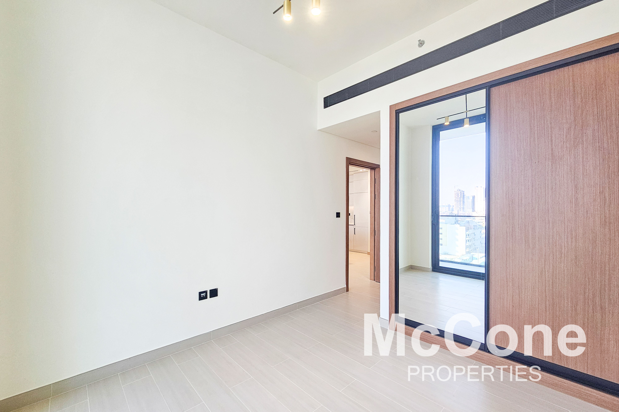 1 Bedroom Apartment for Rent in Binghatti Tulip, Jumeirah Village Circle — photo 6 of 11