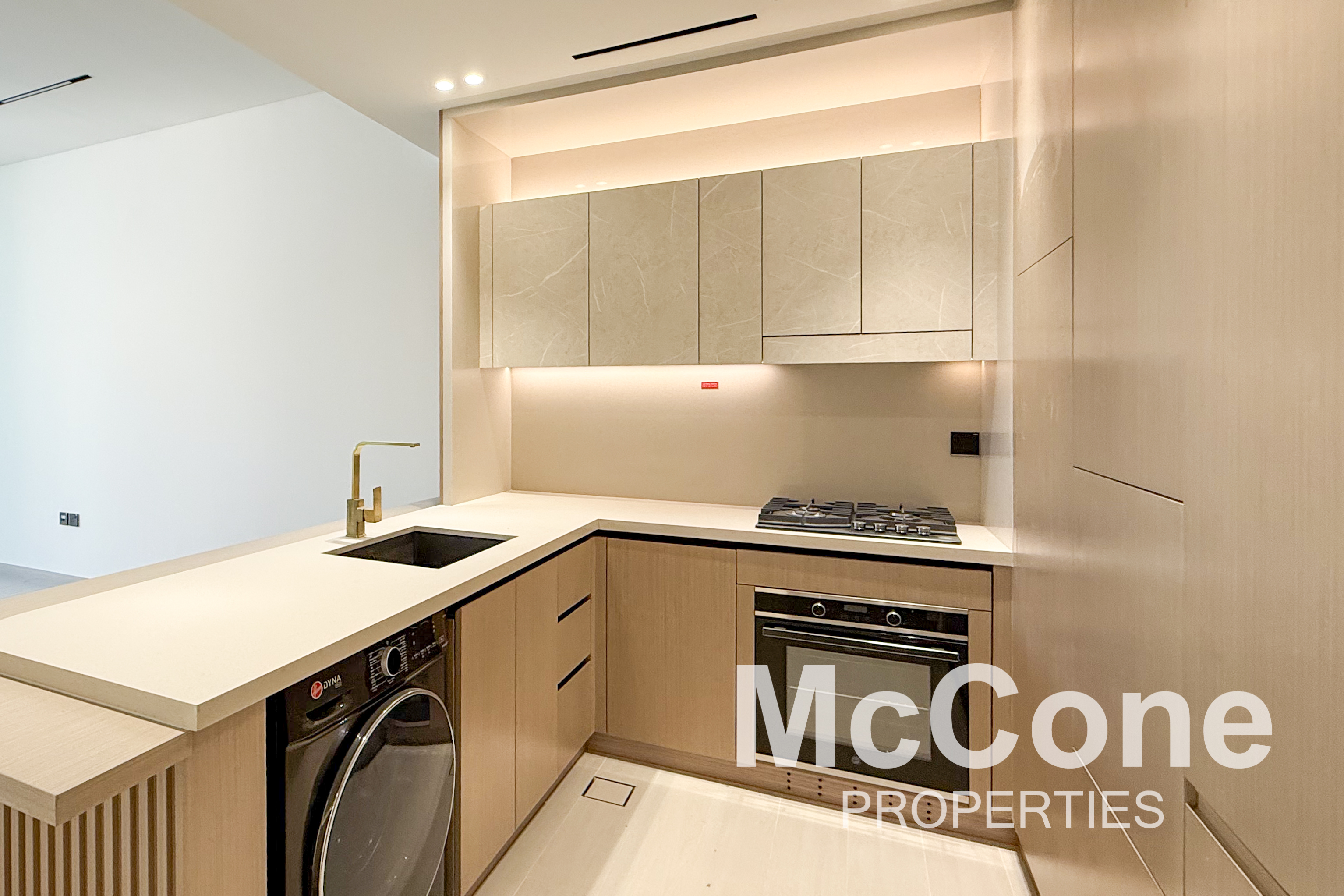 1 Bedroom Apartment for Rent in Dusk by Binghatti, Jumeirah Village Circle — photo 5 of 10