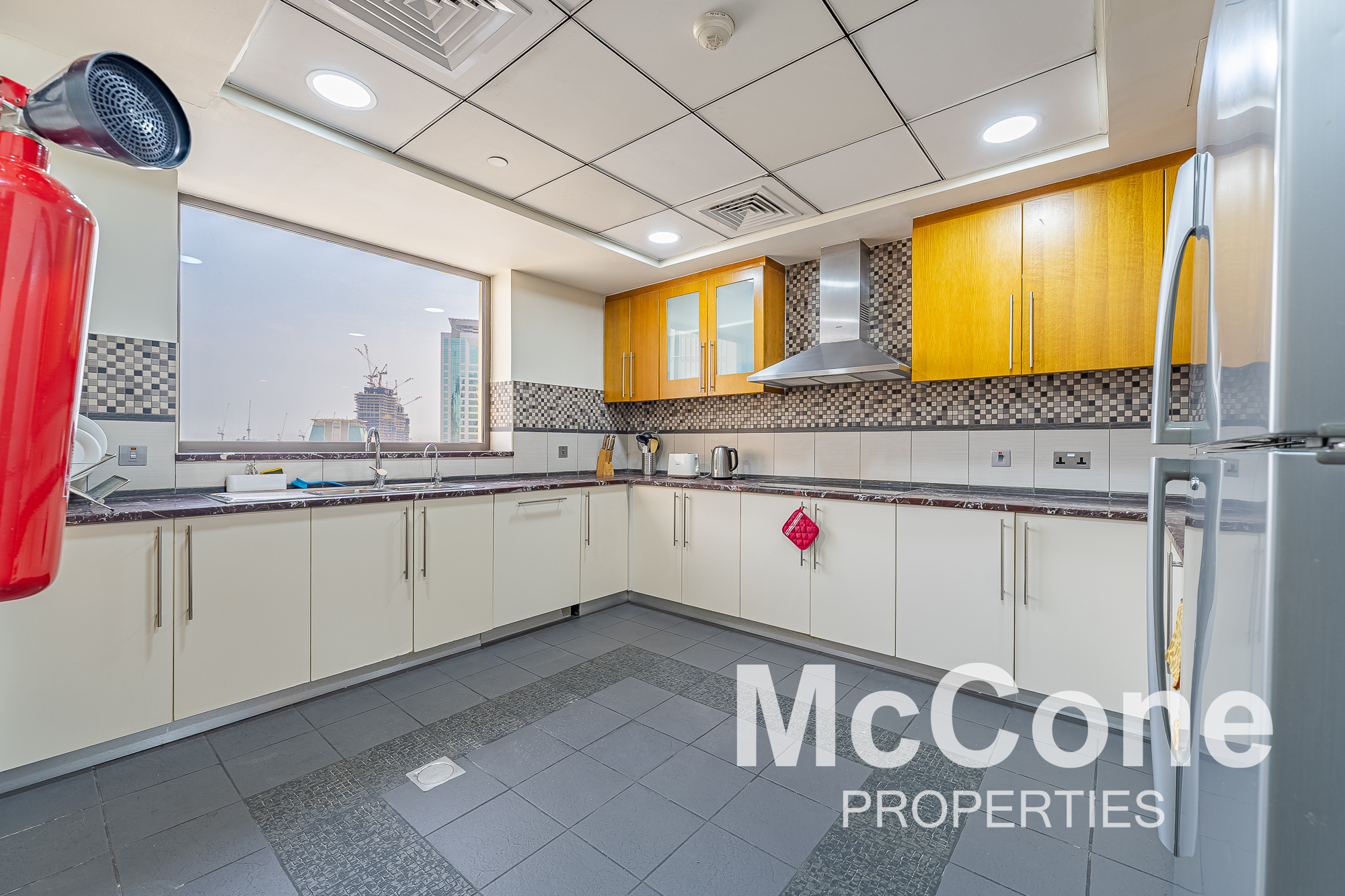 4 Bedroom Apartment for Rent in Murjan 4, Jumeirah Beach Residence — photo 5 of 25