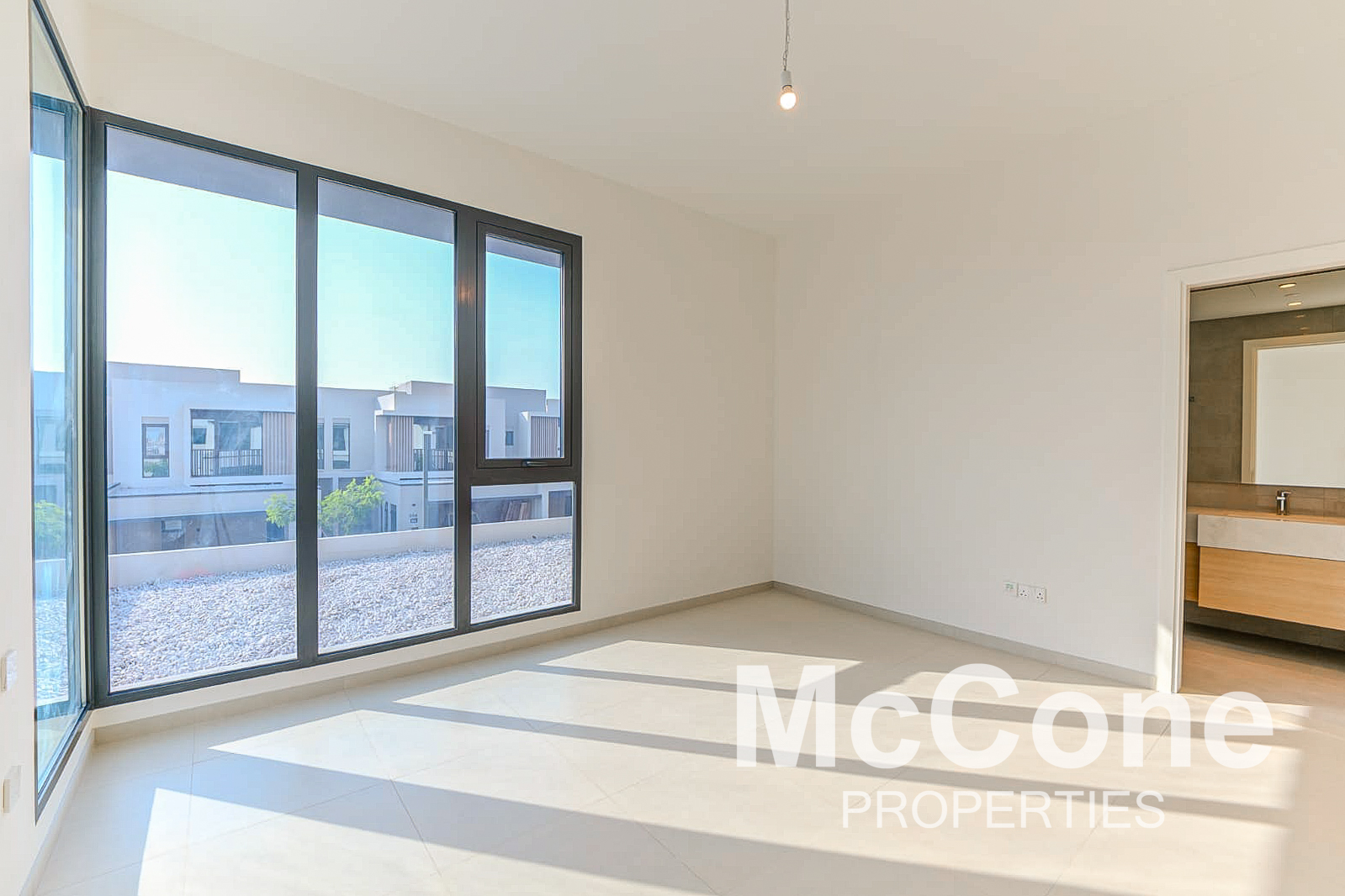 4 Bedroom Townhouse for Rent in Jebel Ali Village Townhouses, Jebel Ali — photo 7 of 23