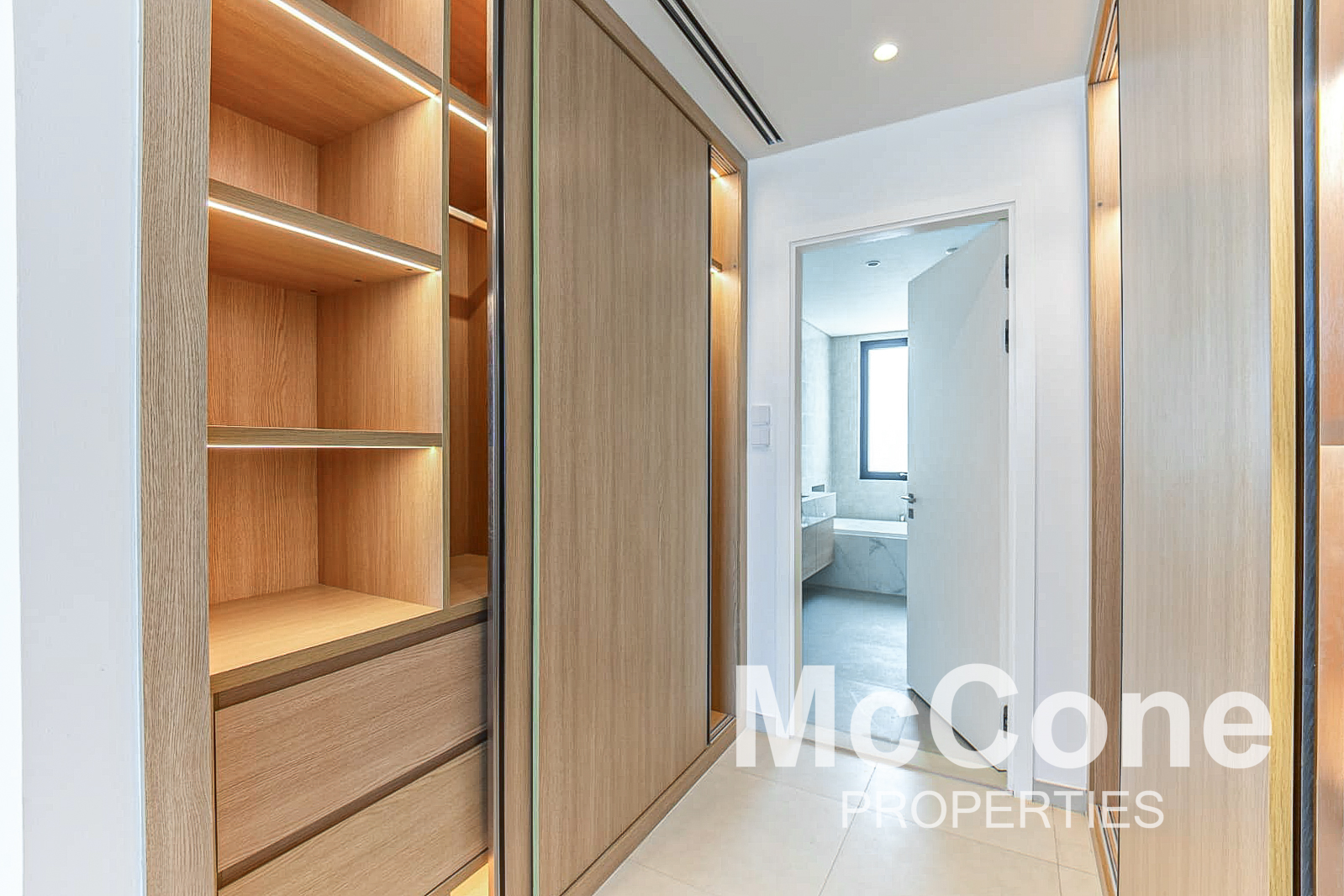 4 Bedroom Townhouse for Rent in Jebel Ali Village Townhouses, Jebel Ali — photograph 13 of 23