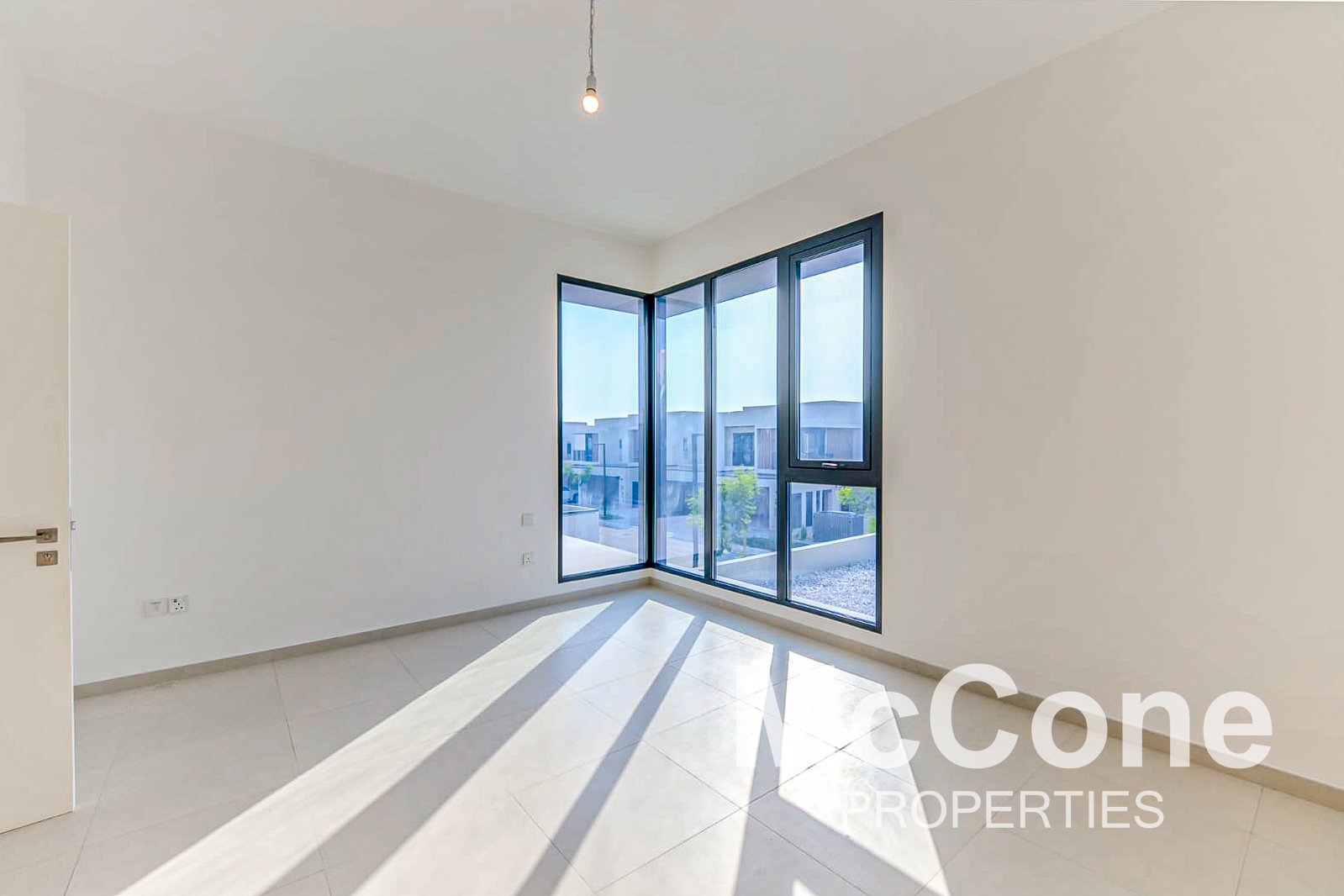4 Bedroom Townhouse for Rent in Jebel Ali Village Townhouses, Jebel Ali — photo 8 of 23
