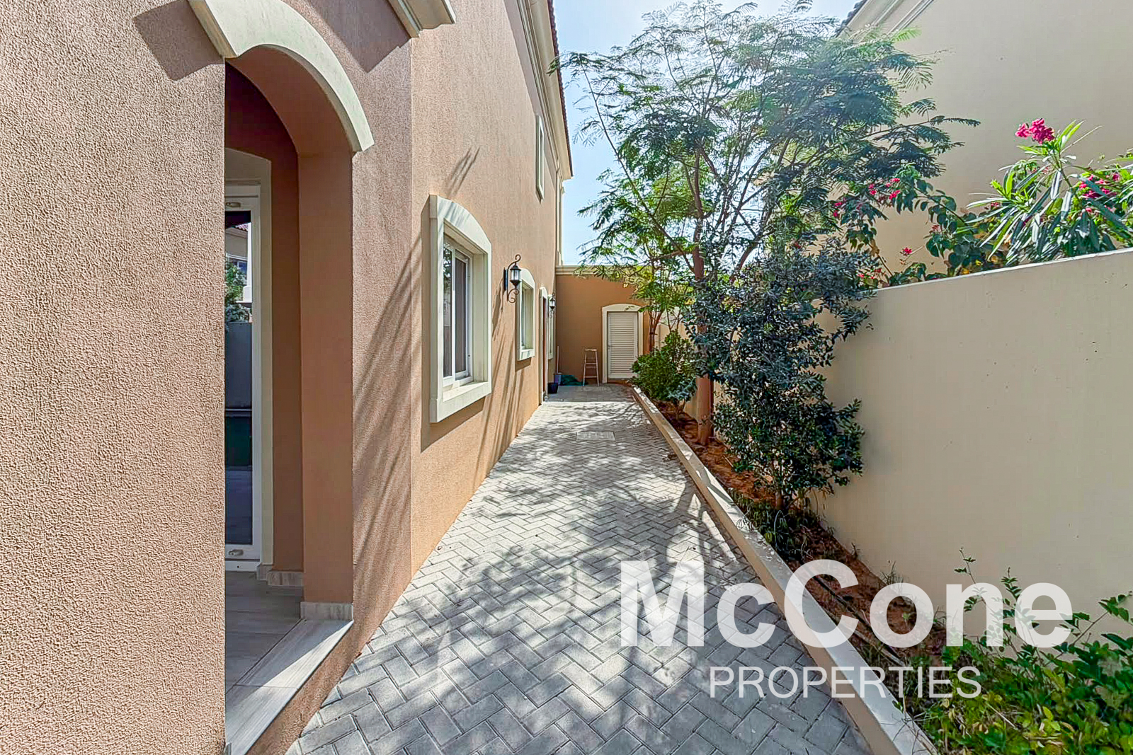 3 Bedroom Villa for Rent in La Quinta, Villanova — photograph 12 of 14