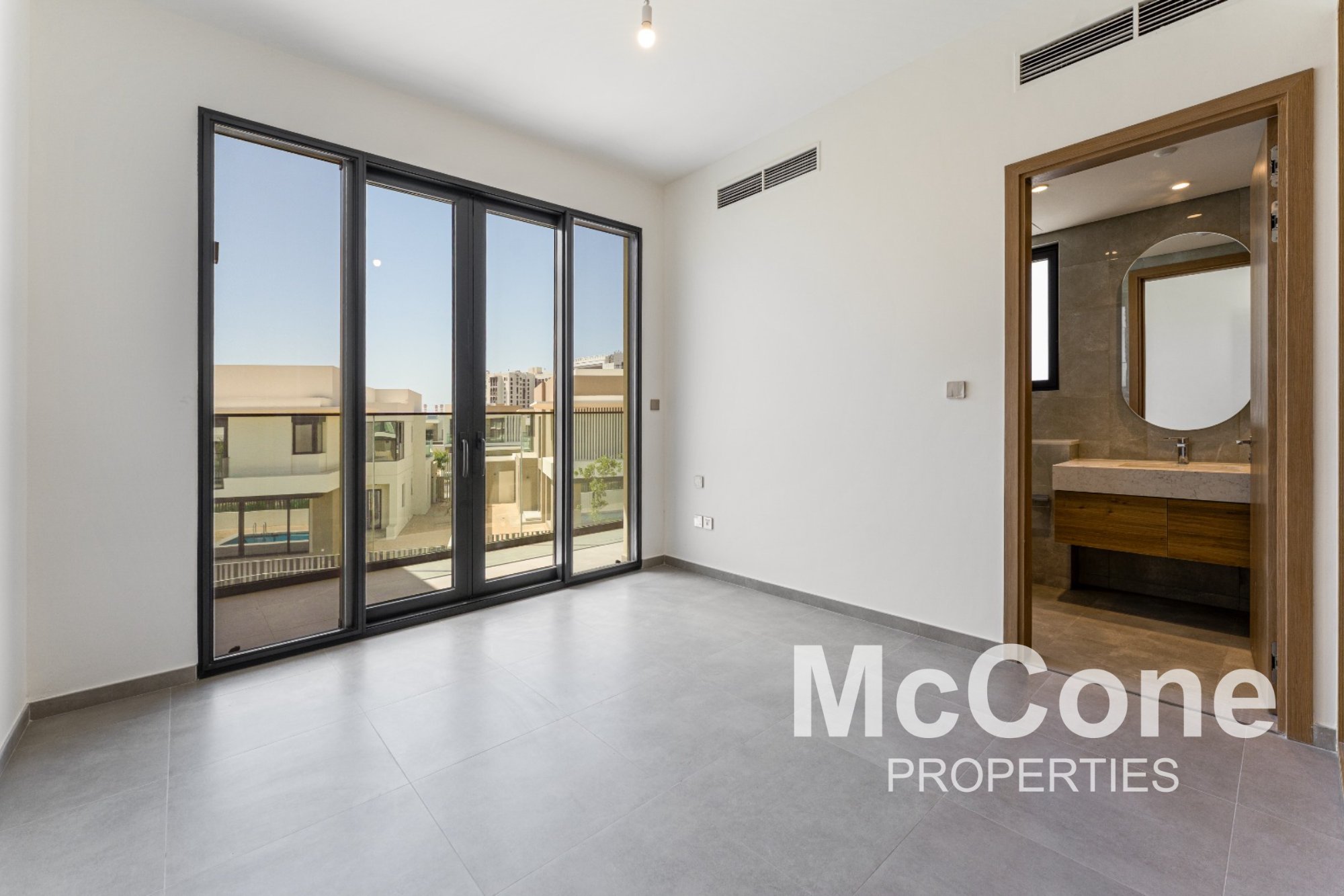 5 Bedroom Villa for Rent in Jebel Ali Village Villas, Jebel Ali — photograph 13 of 22