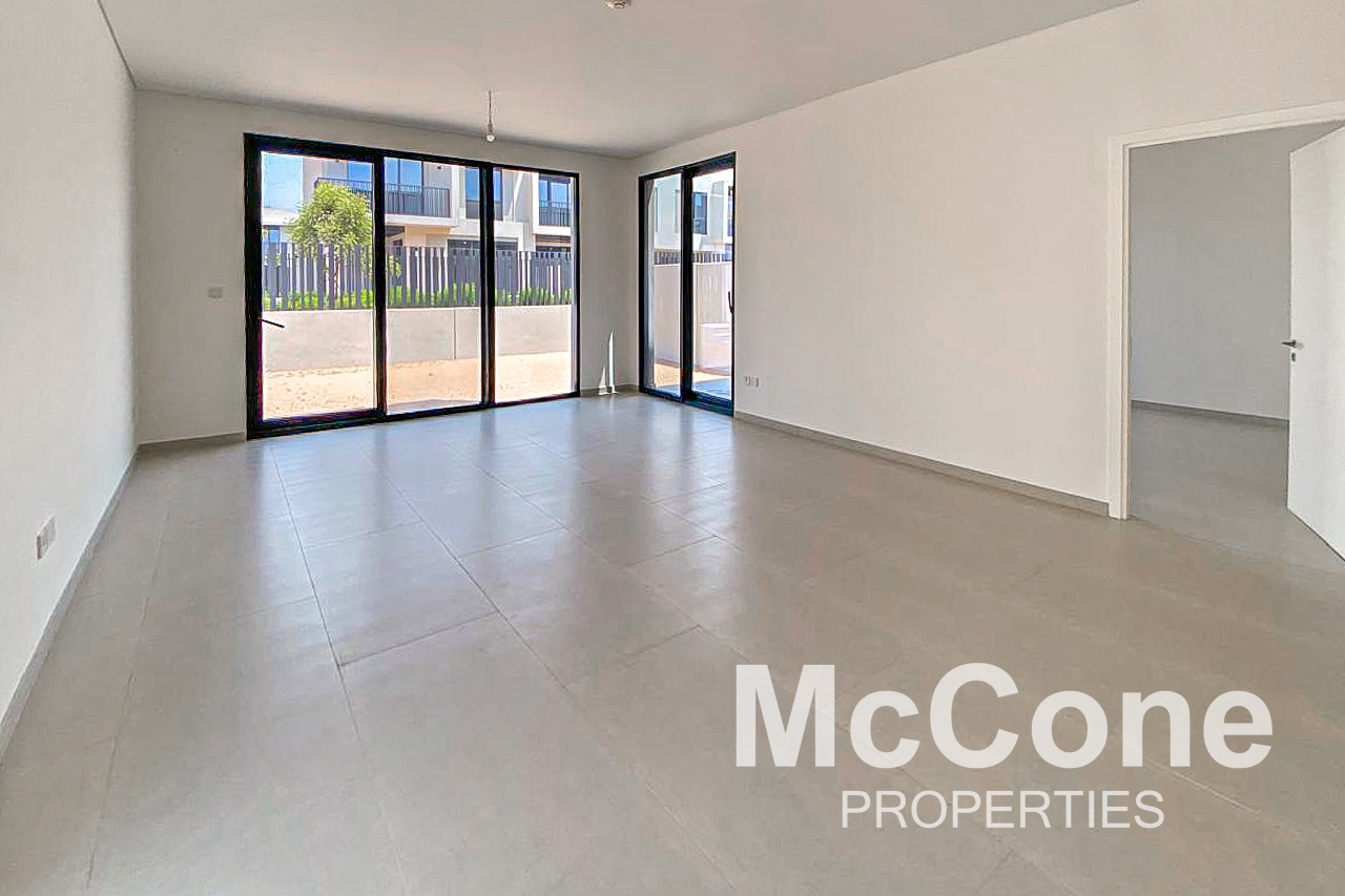 4 Bedroom Townhouse for Rent in Jebel Ali Village Townhouses, Jebel Ali — photo 3 of 18