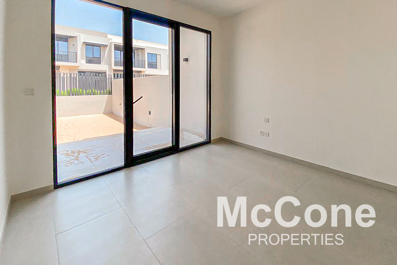 4 Bedroom Townhouse for Rent in Jebel Ali Village Townhouses, Jebel Ali — photo 8 of 18