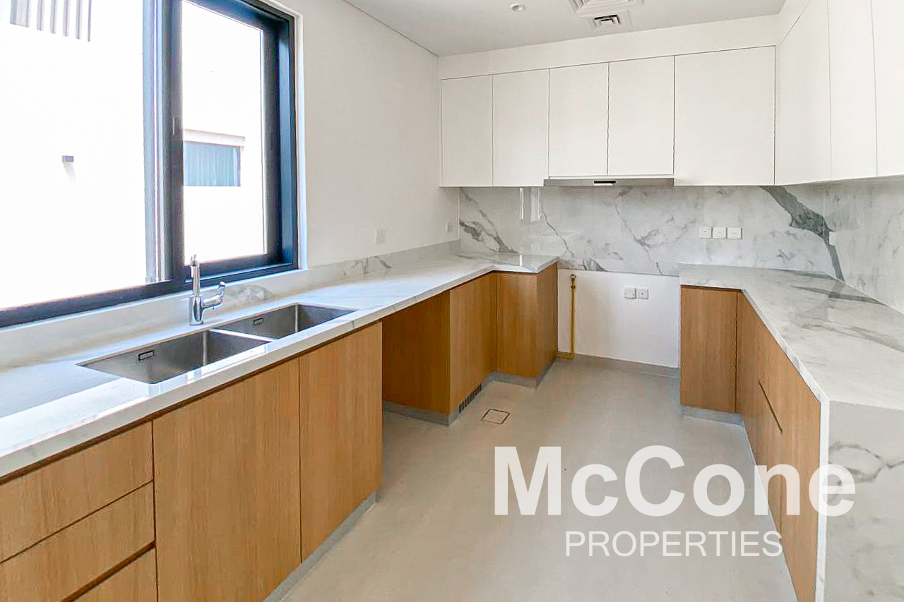 4 Bedroom Townhouse for Rent in Jebel Ali Village Townhouses, Jebel Ali — photo 5 of 18