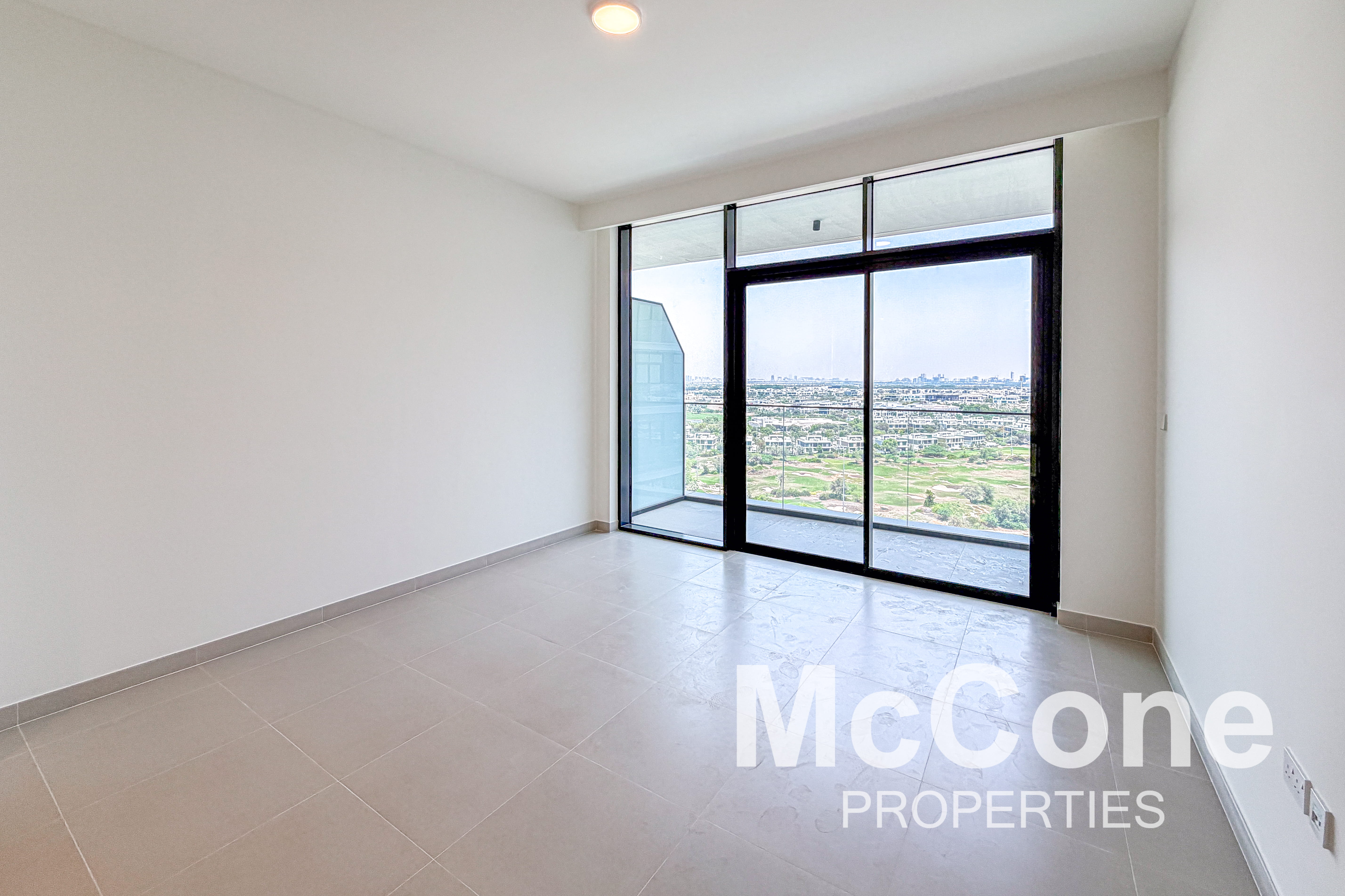 2 Bedroom Apartment for Rent in Golf Grand, Dubai Hills Estate — photo 7 of 13