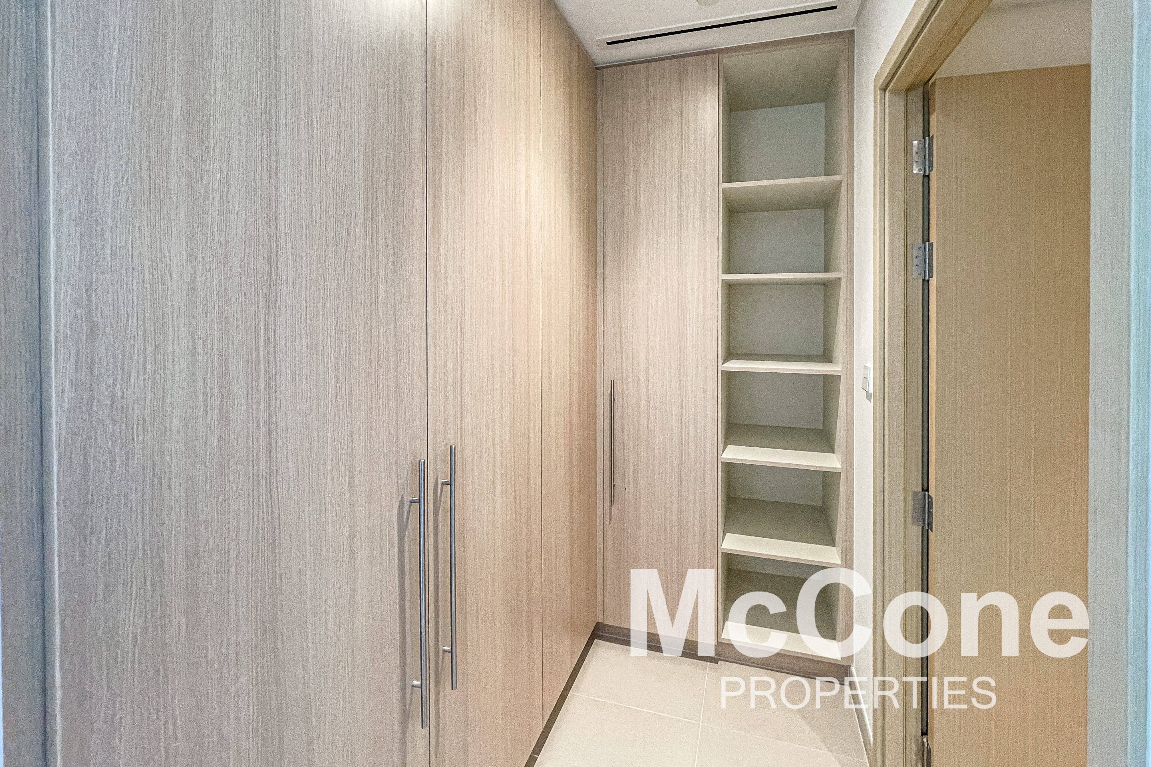 2 Bedroom Apartment for Rent in Golf Grand, Dubai Hills Estate — photograph 11 of 13