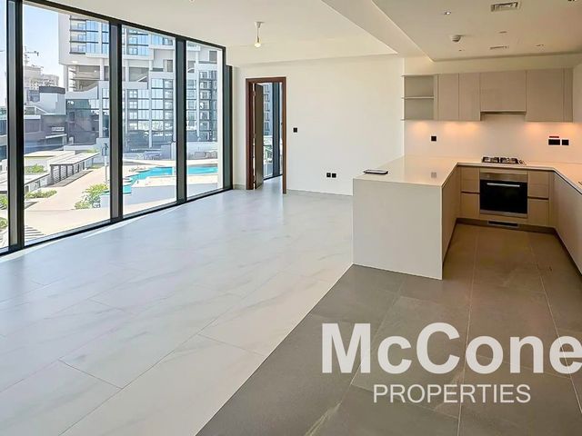 2 Bedroom Apartment for Rent in The Crest Tower A, Mohammed Bin Rashid City