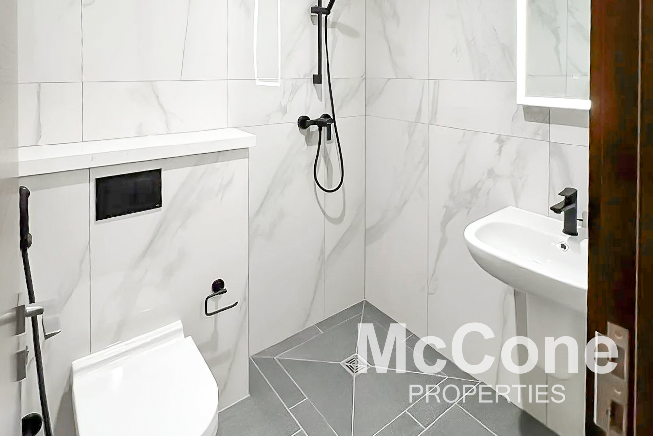 2 Bedroom Apartment for Rent in The Crest Tower A, Mohammed Bin Rashid City — photograph 11 of 13