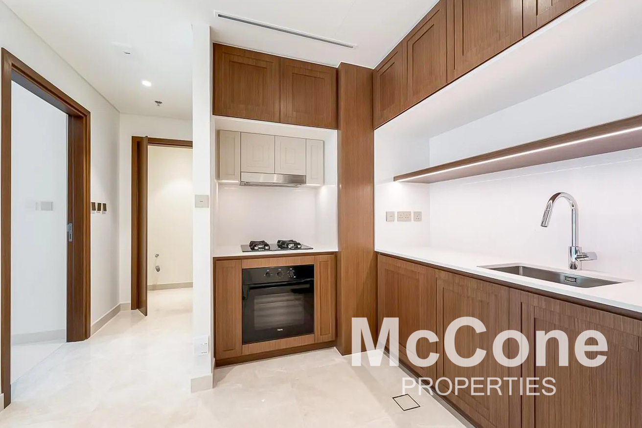 1 Bedroom Apartment for Rent in Palace Beach Residence Tower 2, Dubai Harbour — photo 3 of 25