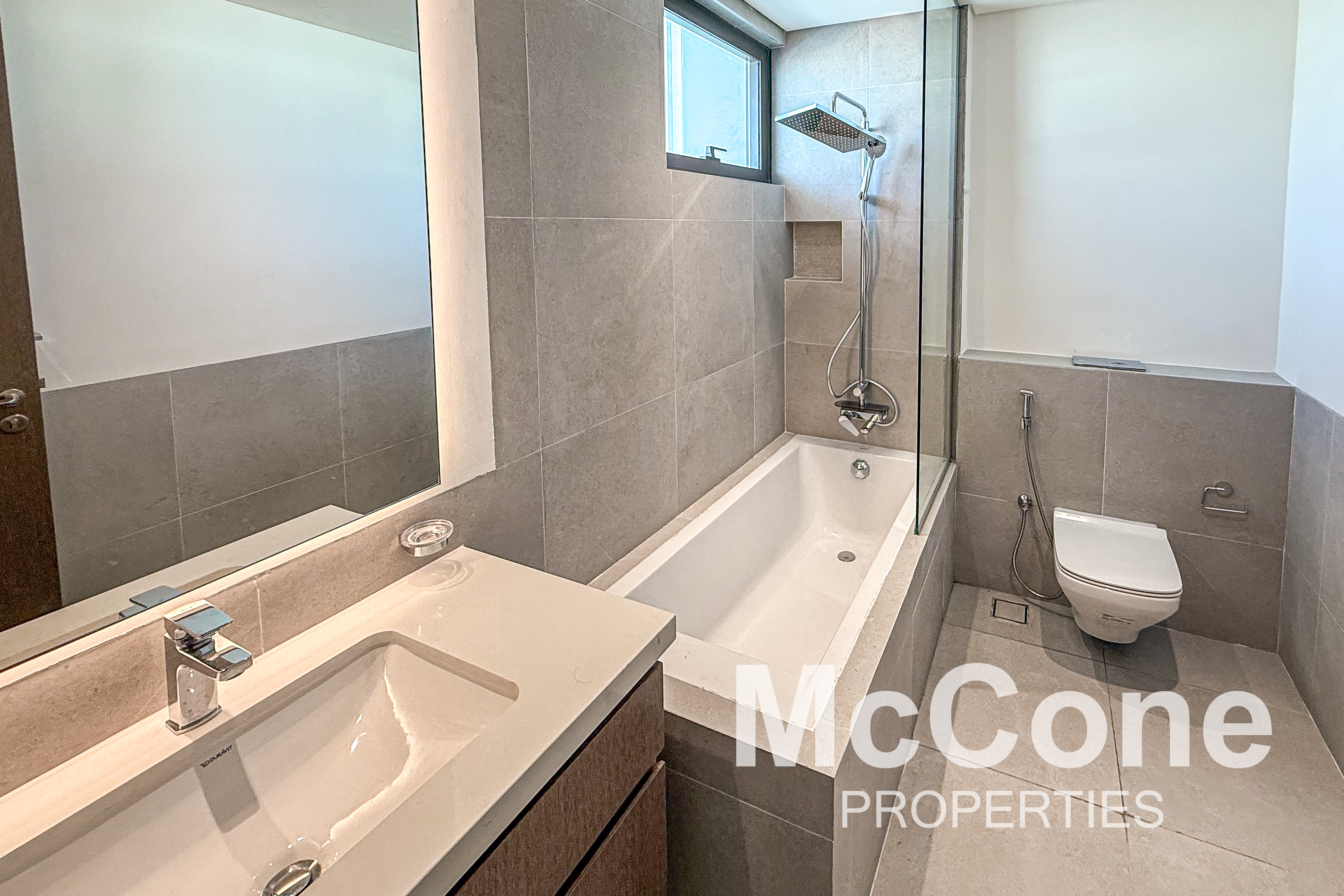 4 Bedroom Villa for Rent in Tilal Al Furjan, Al Furjan — photograph 10 of 16