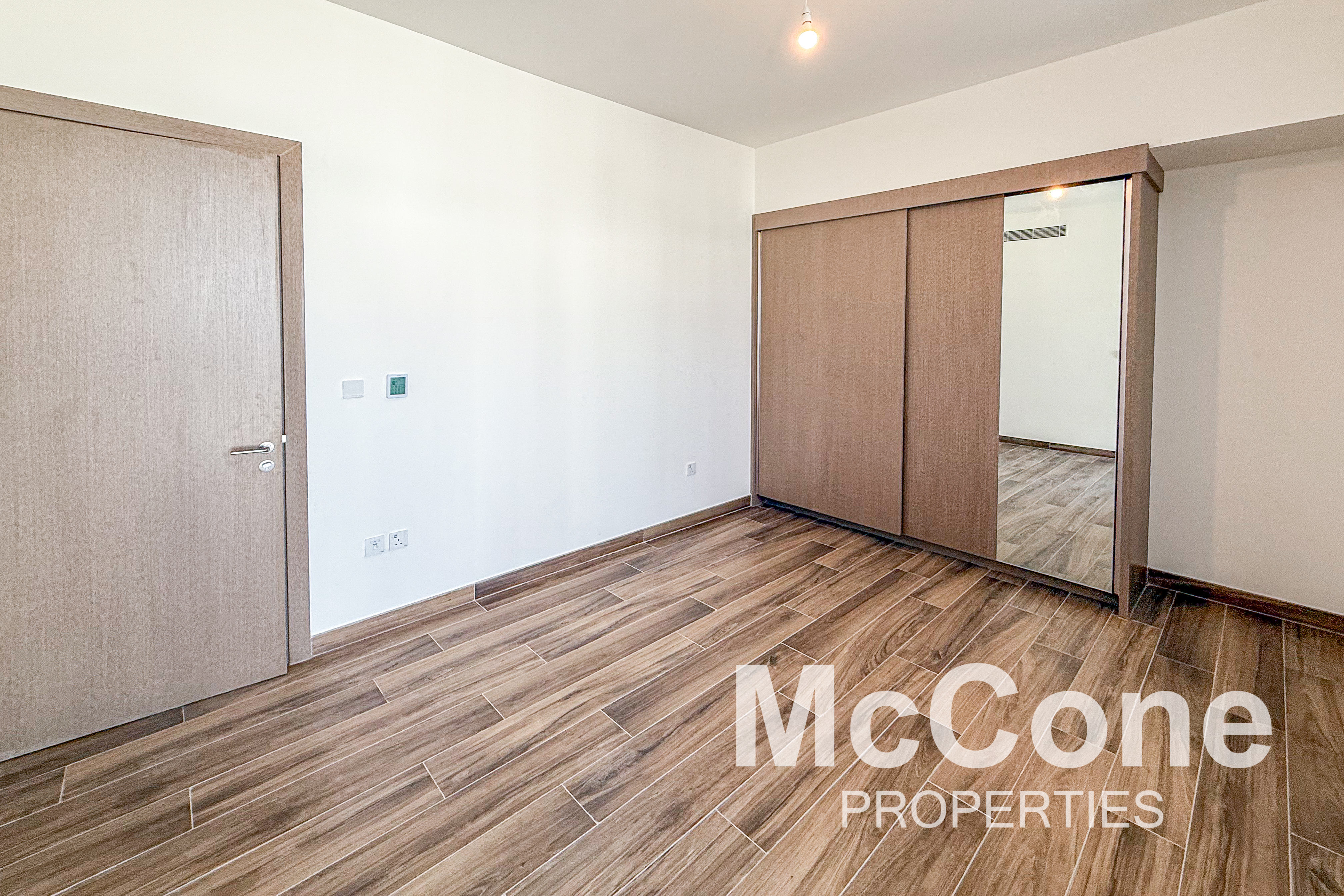 4 Bedroom Villa for Rent in Tilal Al Furjan, Al Furjan — photo 2 of 16