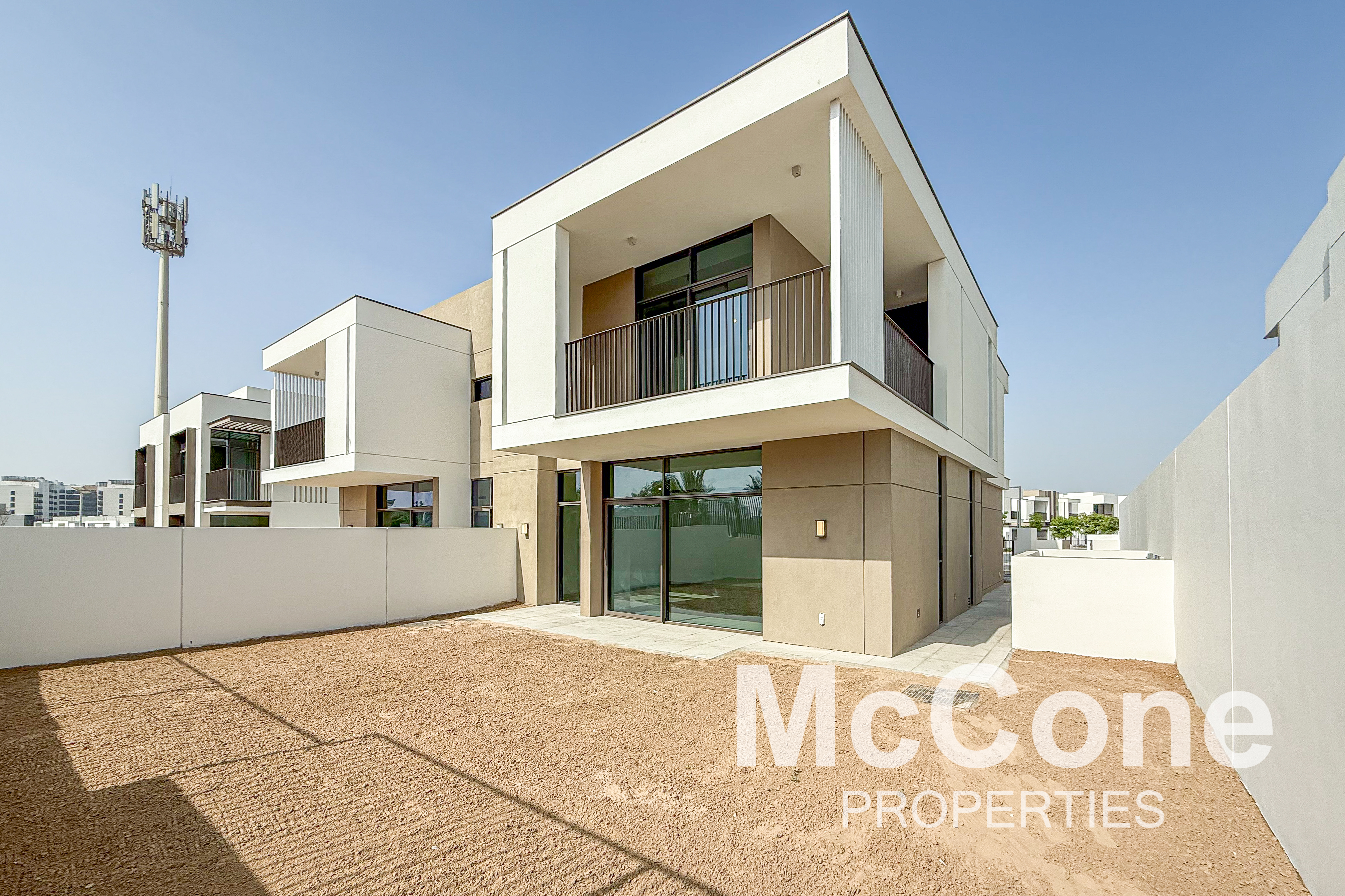 4 Bedroom Villa for Rent in Tilal Al Furjan, Al Furjan — photograph 15 of 16