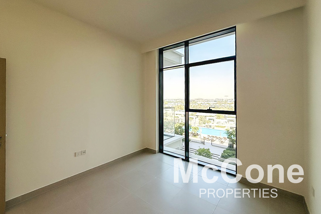 2 Bedroom Apartment for Sale in Golf Grand, Dubai Hills Estate — photo 5 of 10