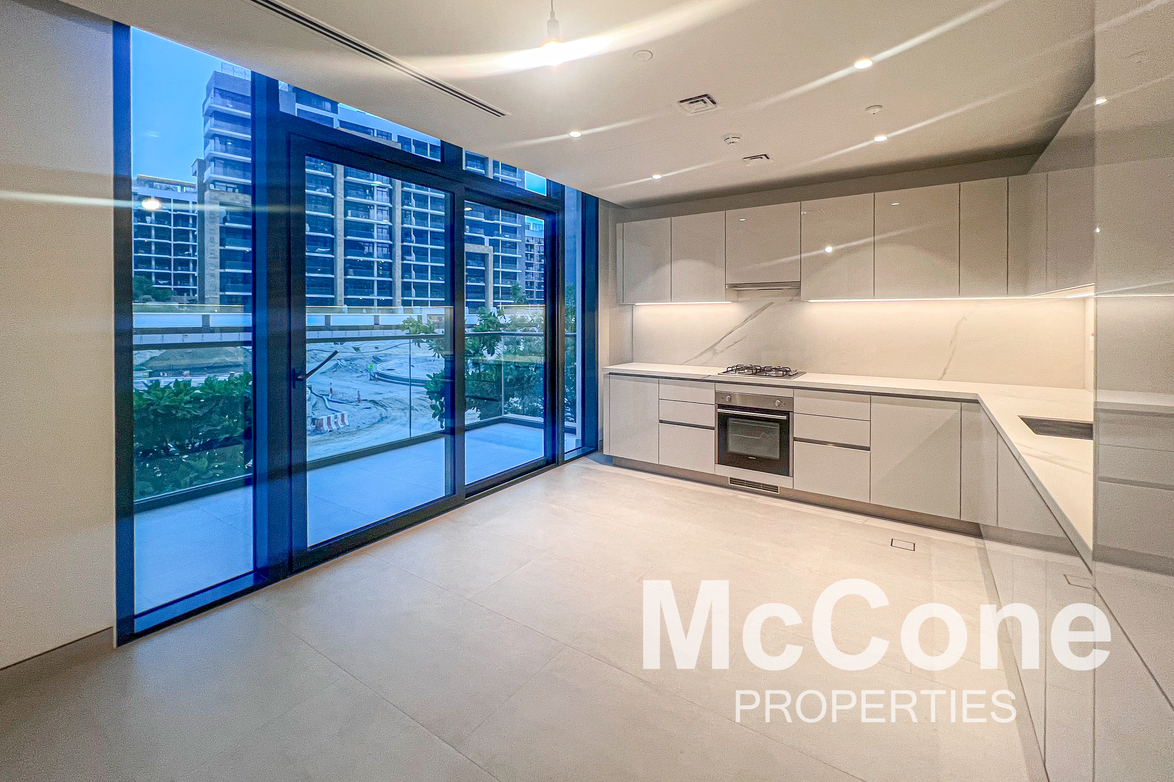 2 Bedroom Apartment for Rent in Sobha Hartland Waves Opulence, Mohammed Bin Rashid City — photo 3 of 16