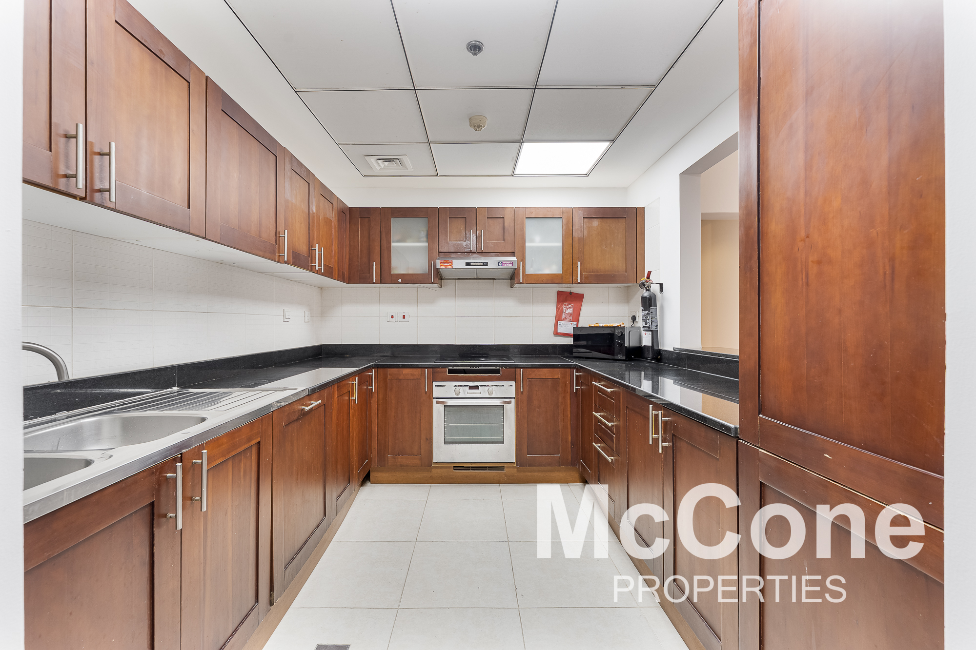 2 Bedroom Apartment for Rent in Green Lakes Towers 1, Jumeirah Lake Towers — photo 3 of 24