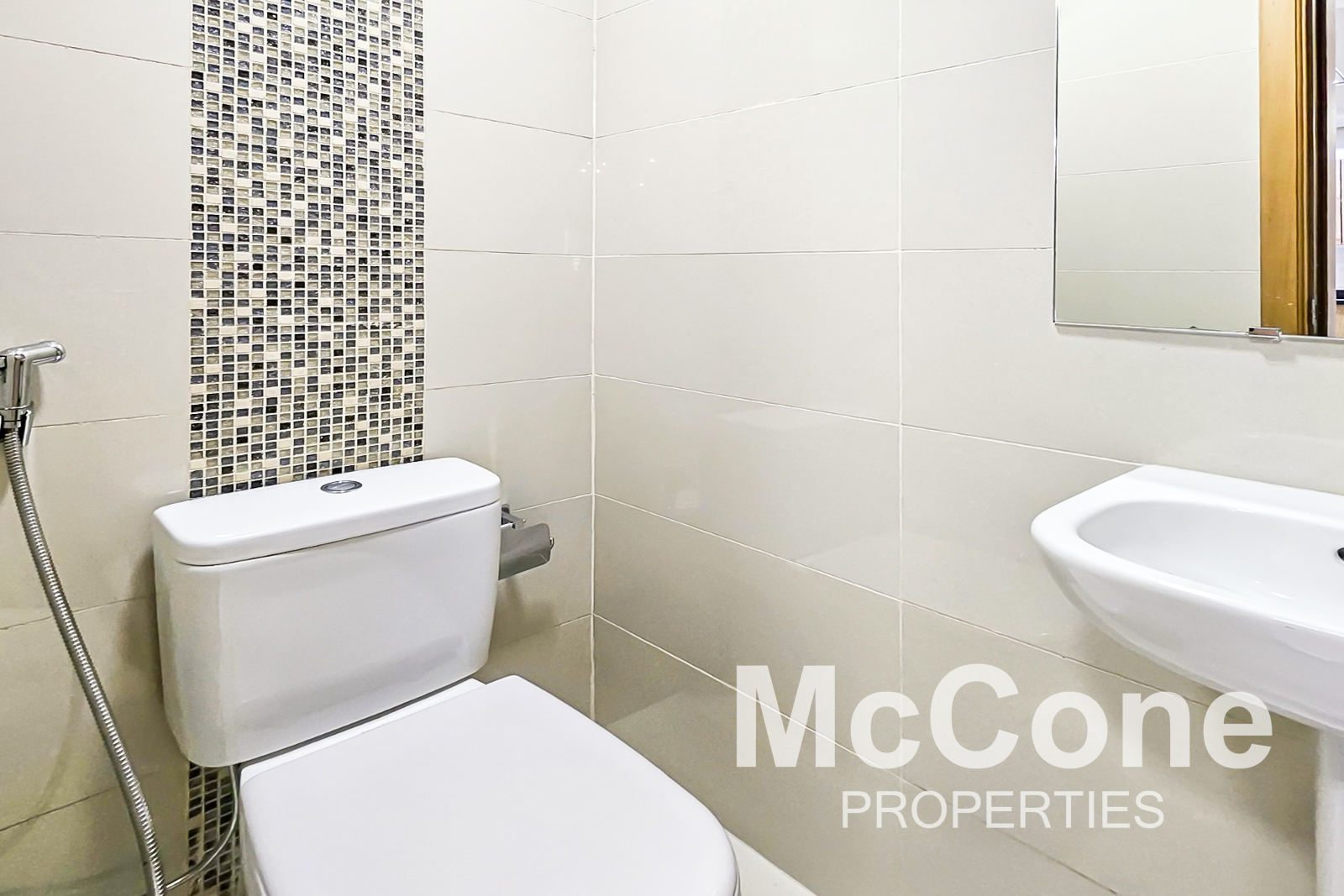 1 Bedroom Apartment for Rent in Continental Tower, Dubai Marina — photograph 17 of 18