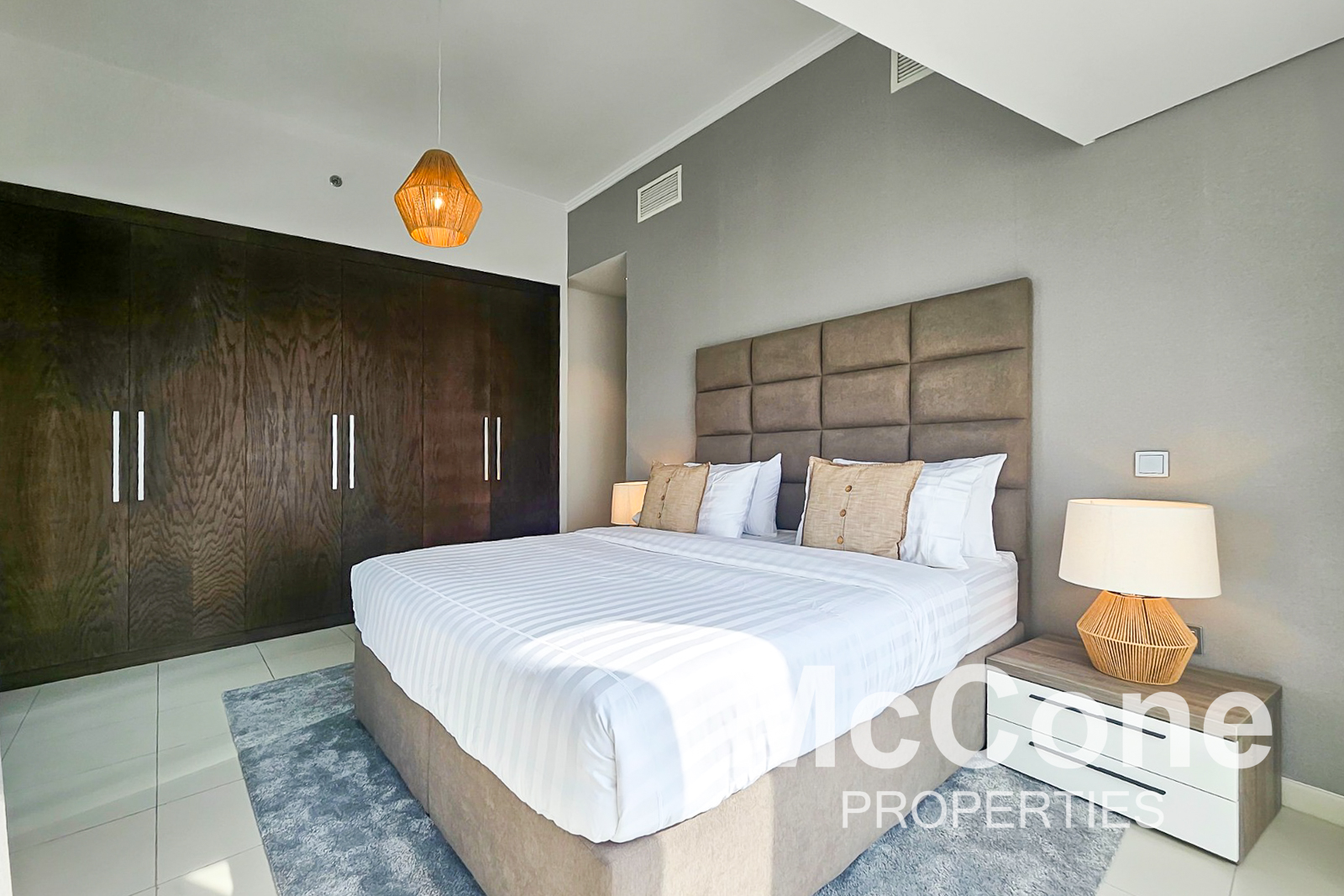2 Bedroom Apartment for Rent in Cayan Tower, Dubai Marina — photograph 13 of 18
